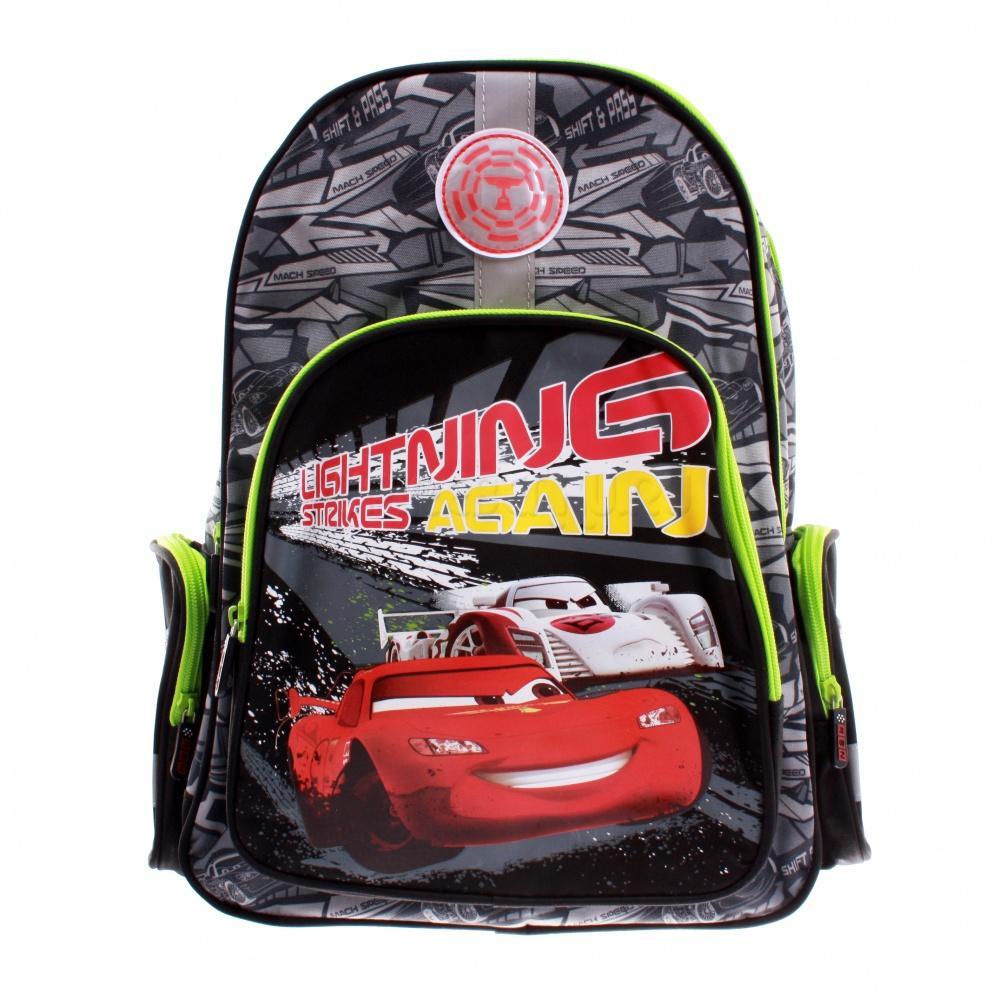 Рюкзак детский Cars CRAB-RT2-9621CRAB-RT2-9621 Рюкзак детский Cars CRAB-RT2-9621CRAB-RT2-9621Спинка выполнена с использованием высокотехнологичного упругого материала (EVA) и специально расположенных эргономических элементов с воздухообменной сеткой, служащих для правильного и безопасного распределения нагрузки на спину ребенка. Лямки рюкзака специальной S-образной формы с поролоном и воздухообменной сеткой регулируются по длине. Данные конструктивные особенности помогут обеспечить максимальный комфорт при ношении рюкзака за спиной ребенку любой комплекции. Рюкзак имеет два больших отделения на молнии. Основное отделение с двумя разделителями. Вместительное дополнительное отделение, вмещающее изделия форматом до А4 включительно. Рюкзак снабжен двумя боковыми карманами на молнии, вместительным фронтальным карманом на молнии и текстильной ручкой с резиновым захватом. Дно рюкзака можно сделать жестким, разложив специальную панель с пластиковой вставкой, что повышает сохранность содержимого рюкзака и способствует правильному распределению нагрузки.