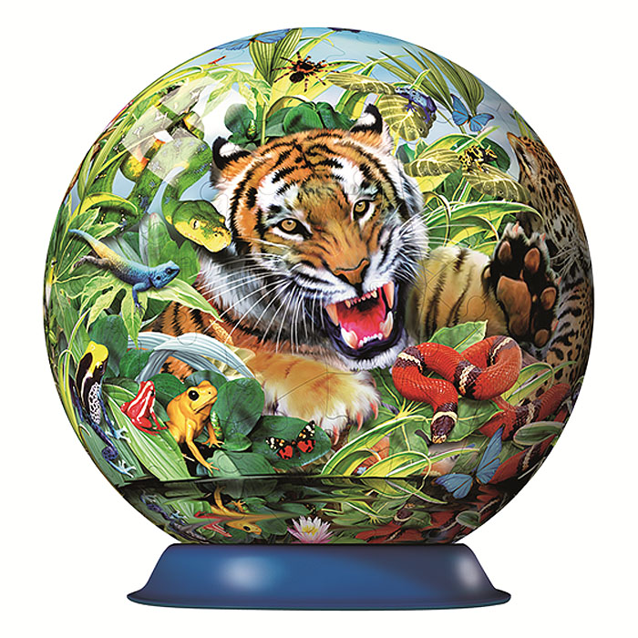 Ravensburger Дикая природа. Объемный 3D-пазл, 108 элементов12224 Ravensburger Дикая природа. Объемный 3D-пазл, 108 элементов12224Объемные 3D-пазлы Ravensburger - это уникальная серия пазлов, которые позволяют создать фигуры в форме шара с красочными рисунками на любой вкус. Детали пазла изготовлены из прочного высококачественного пластика и имеют особую изогнутую форму, идеально стыкуются друг с другом. Технология легкого щелчка позволяет легко собрать прочный шар. Точно подходящие детали делают конструкцию очень устойчивой, скрепление деталей клеем не требуется. Каждая деталь с внутренней стороны пронумерована для облегчения сборки. Собирание такой головоломки тренирует тонкую моторику и пространственное мышление. Пазл - великолепная игра для семейного досуга. Сегодня собирание пазлов стало особенно популярным, главным образом, благодаря своей многообразной тематике, способной удовлетворить самый взыскательный вкус. А для детей это не только интересно, но и полезно. Собирание пазла развивает мелкую моторику у ребенка, тренирует наблюдательность, логическое мышление, знакомит с окружающим...