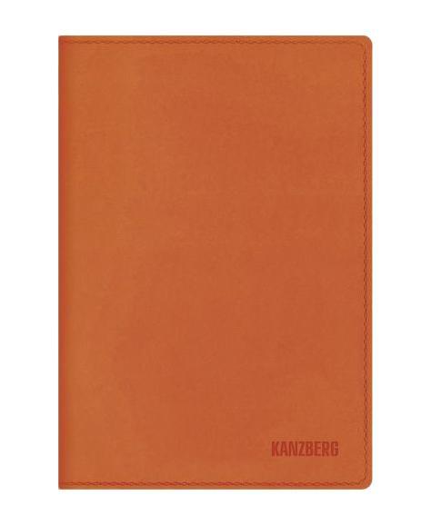 Ежедневник А5 Недатированный Оранжевый 152л. (KANZBERG Premium collection) Искусственная кожа, мягкая обложкаЕКК51515206 Ежедневник А5 Недатированный Оранжевый 152л. (KANZBERG Premium collection) Искусственная кожа, мягкая обложкаЕКК51515206Ежедневники KANZBERG Premium collection - это великолепное сочетание высокого качества и стильного дизайна. Ежедневник KANZBERG Premium collection комфортен в использовании. Удобные размеры позволят всегда носить его с собой и помогут правильно организовать свой день. Стильный дизайн ежедневника с термотиснением и цветным торцом идеально подчеркнет индивидуальность своего обладателя и дополнит его деловой стиль. Закладки (ляссе) помогут быстро найти нужные страницы, а недатированный блок позволит начать вести ежедневник с любого дня. Ежедневник KANZBERG Premium collection - это неотъемлемый атрибут современного делового человека, который ценит свое время, комфорт, качество и стиль. Разметка: . Бумага: офсет. Формат: А5. Пол: Унисекс. Особенности: скругленные уголки, цветной торец блока, ляссе, термотиснение.