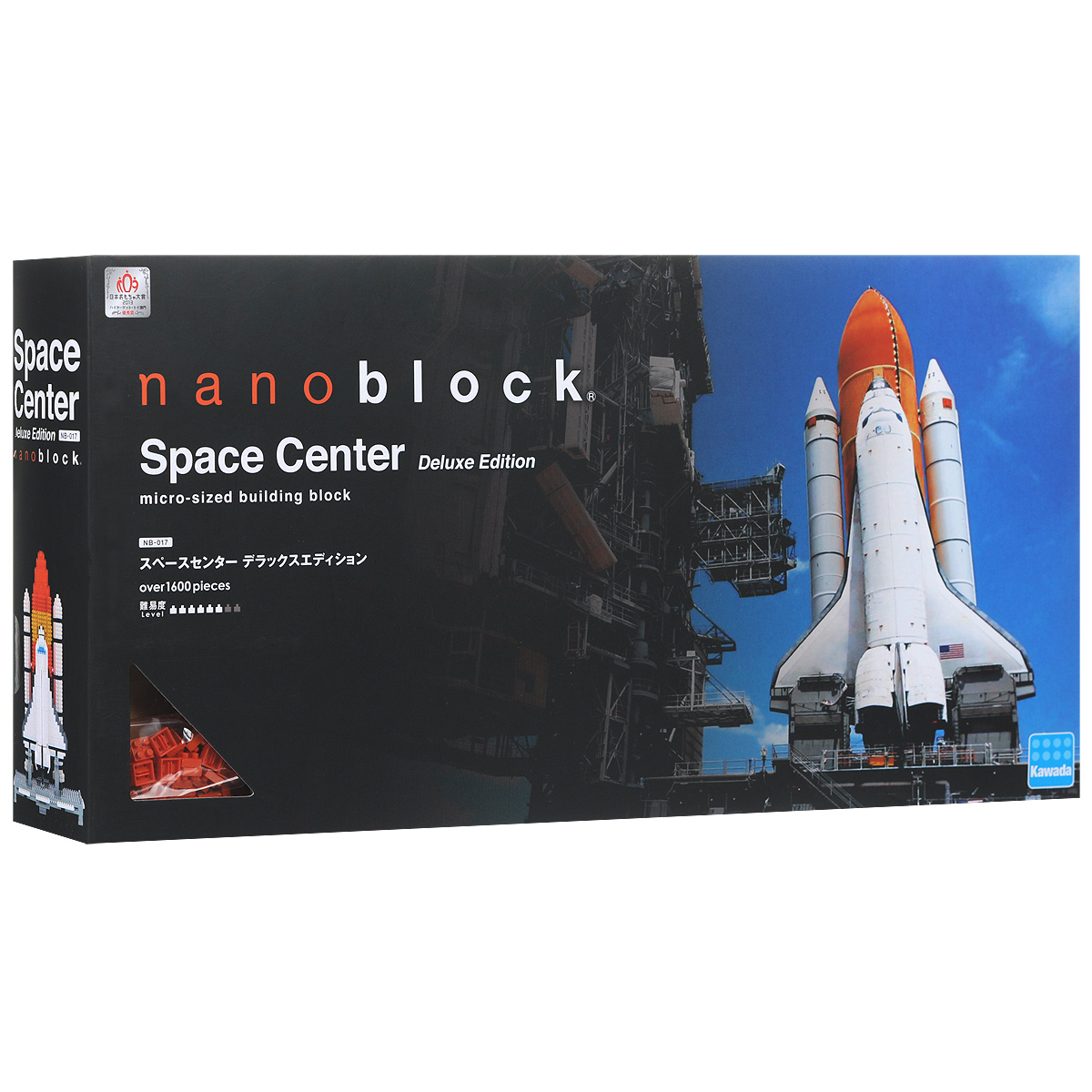 Nanoblock Мини-конструктор Космический Центр DeluxeNB_017 Nanoblock Мини-конструктор Космический Центр DeluxeNB_017Одна из лучших и самых красивых моделей из Наноблока, заслуженно любимая фанатами бренда. Очень красивый космический корабль с максимальной точностью деталей. Достойный подарок не только ребенку, но и взрослому человеку, увлекающемуся моделированием или техникой. Собранную модель можно расположить либо в предвзлетном положении Поехали!, либо установить челнок на отдельную прозрачную подставку в положении полета В Космосе. В этом случае, у челнока может быть открыт грузовой отсек, откуда выдвигается спутниковая антенна. Есть даже миниатюрный астронавт. В набор включены редкие формы элементов - такие как кубик 1 х 6, круглый кубик 2 х 2, специальные кубики со скошенными краями для сборки кромки крыльев челнока. В комплекте: 1600 элементов, запасные элементы, площадка- основание, иллюстрированная инструкция по сборке (буклет 30 страниц). Примерное время сборки: 5 - 7 часов.