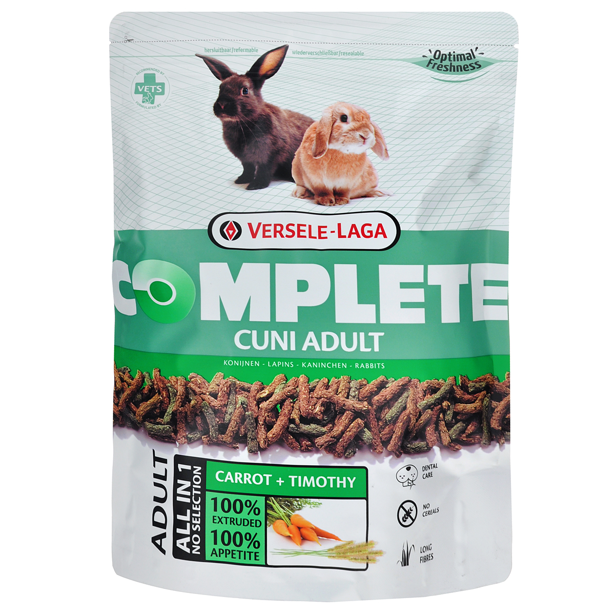 Корм для кроликов Versele-Laga Complete Cuni Adult, комплексный, 500 г461250 Корм для кроликов Versele-Laga Complete Cuni Adult, комплексный, 500 г461250Versele-Laga Complete Cuni Adult - это полноценный и вкусный корм для (карликовых) кроликов, состоящий на 100 % из легкоусвояемых экструдированных гранул. Уход за зубами Проблемы с зубами часто встречаются у (карликовых) кроликов. Обычно это следствие применения неподходящего корма, в котором не хватает ингредиентов, способствующих естественному стачиванию и постоянному росту зубов. Добавление специальных длинных волокон клетчатки в гранулы Versele-Laga Complete Cuni Adult способствует жевательному процессу, обеспечивая необходимое стачивание зубов и здоровье полости рта. Свежие овощи Процесс экструзии позволяет добавлять свежие овощи в гранулы. Добавление по крайней мере 10 % свежих овощей позволяет получить замечательный вкус. Смешивая овощи с клетчаткой с основой Cuni Complete мы получаем замечательный корм для (карликовых) кроликов с высокой степенью усвояемости. Длинные волокна (Карликовые) кролики - это...