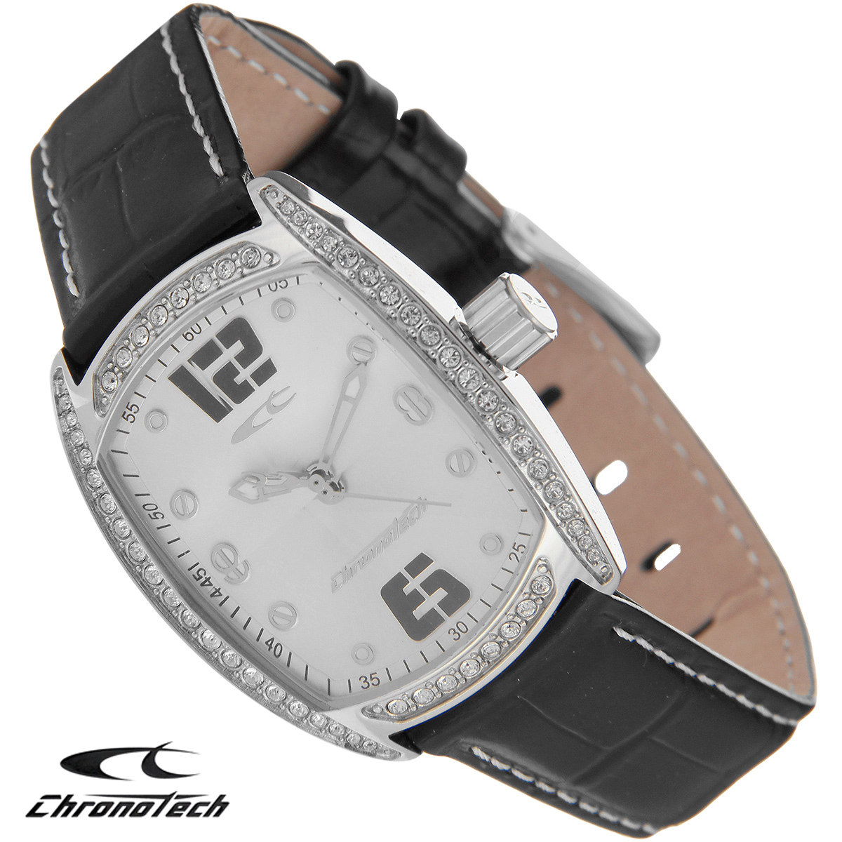 Часы женские наручные Chronotech, цвет: серебристый, черный. RW0001RW0001 Часы женские наручные Chronotech, цвет: серебристый, черный. RW0001RW0001Часы Chronotech - это часы для современных и стильных людей, которые стремятся выделиться из толпы и подчеркнуть свою индивидуальность. Корпус часов выполнен из нержавеющей стали и по контуру циферблата оформлен стразами. Циферблат оформлен отметками и защищен минеральным стеклом. Часы имеют три стрелки - часовую, минутную и секундную. Стрелки светятся в темноте. Ремешок часов выполнен из натуральной кожи и застегивается на классическую застежку. Часы упакованы в фирменную коробку с логотипом компании Chronotech. Такой аксессуар добавит вашему образу стиля и подчеркнет безупречный вкус своего владельца. Характеристики: Размер циферблата: 2,5 см х 3 см. Размер корпуса: 3 см х 3,8 см х 0,9 см. Длина ремешка (с корпусом): 23 см. Ширина ремешка: 1,6 см.