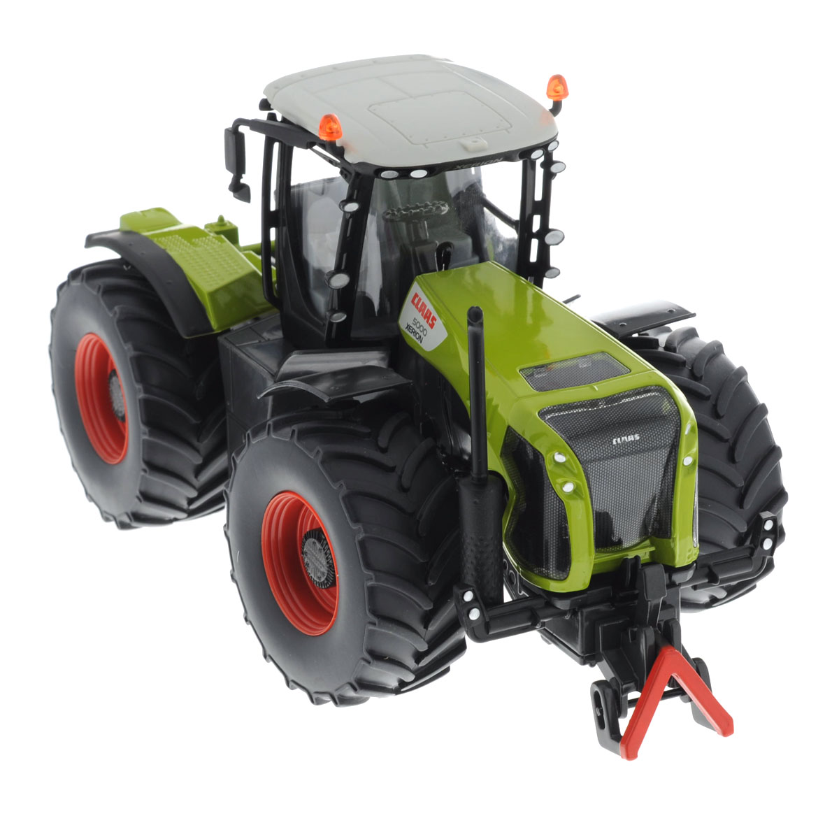 Siku Трактор Claas Xerion 50003271 Siku Трактор Claas Xerion 50003271Коллекционная модель Siku Трактор Claas Xerion 5000 выполнена в виде точной копии трактора в масштабе 1/32. Такая модель понравится не только ребенку, но и взрослому коллекционеру и приятно удивит вас высочайшим качеством исполнения. Корпус трактора выполнен из металла, кабина водителя и стекла в ней - из пластика, колеса прорезинены. Кабина трактора съемная, что расширяет простор для игр. Трактор оборудован сцепным устройством совместимым с прицепами Siku Farmer масштаба 1:32. Колесики модели вращаются. Коллекционная модель отличается великолепным качеством исполнения и детальной проработкой, она станет не только интересной игрушкой для ребенка, интересующегося агротехникой, но и займет достойное место в любой коллекции.