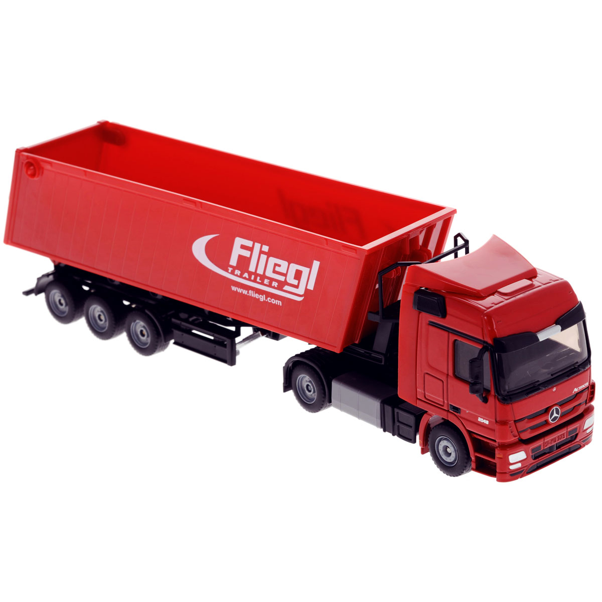 Siku Тягач с кузовом Mercedes-Actros3537 Siku Тягач с кузовом Mercedes-Actros3537Коллекционная модель Siku Тягач с кузовом выполнена в виде точной копии Тягач с кузовом в масштабе 1/50. Такая модель понравится не только ребенку, но и взрослому коллекционеру и приятно удивит вас высочайшим качеством исполнения. Корпус, кабина и шасси тягача выполнены из металла, кузов тягача из пластика, а стекла кабины тягача из прозрачного пластика. Платформа прицепа прицепляется к тягачу с помощью дополнительного прицепа с седельным сцепным устройством. Колесики модели вращаются. Коллекционная модель отличается великолепным качеством исполнения и детальной проработкой, она станет не только интересной игрушкой для ребенка, интересующегося агротехникой, но и займет достойное место в коллекции.