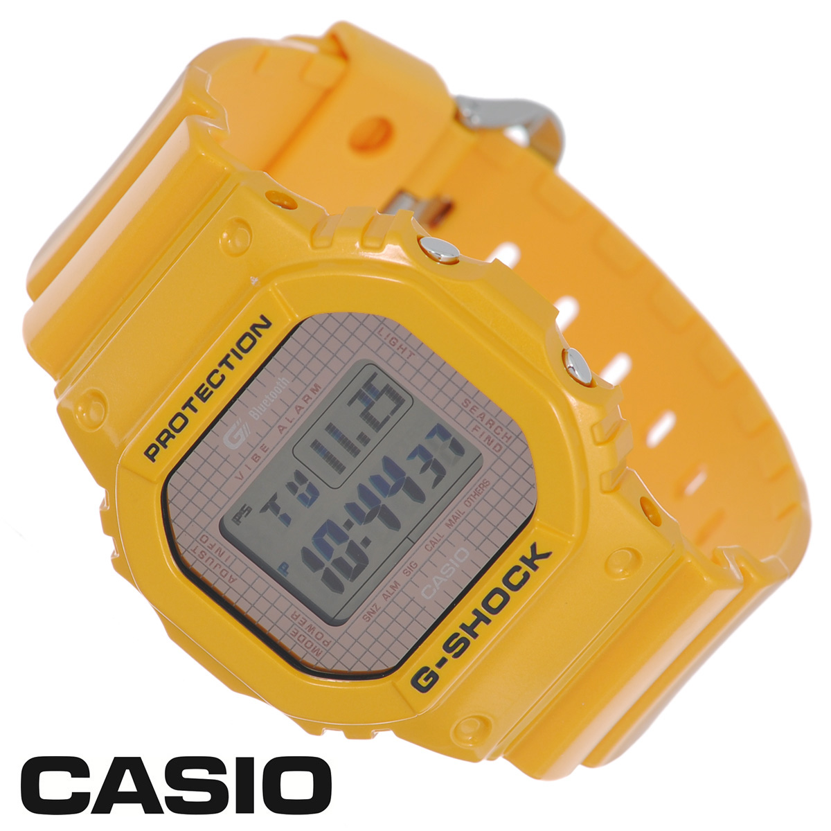 Часы мужские наручные Casio G-Shock, цвет: желтый. GB-5600B-9EGB-5600B-9E Часы мужские наручные Casio G-Shock, цвет: желтый. GB-5600B-9EGB-5600B-9EСтильные электронно-механические кварцевые часы G-Shock от японского брэнда Casio - это яркий функциональный аксессуар для современных людей, которые стремятся выделиться из толпы и подчеркнуть свою индивидуальность. Часы выполнены в спортивном стиле. Корпус имеет ударопрочную конструкцию, защищающую механизм от ударов и вибрации. ЖК-дисплей со светодиодной подсветкой защищен минеральным стеклом. Функция автоподсветки освещает циферблат при повороте часов к лицу. Ремешок из пластика имеет классическую застежку. Основные функции: - 5 будильников, один с функцией повтора сигнала (чтобы отложить пробуждение), ежечасный сигнал; - автоматический календарь (число, месяц, день недели, год); - индикатор заряда батареи; - функция автоматического сохранения энергии; - секундомер с точностью показаний 1/100 с, время измерения 1000 часов; - 12-ти и 24-х часовой формат времени; - таймер...