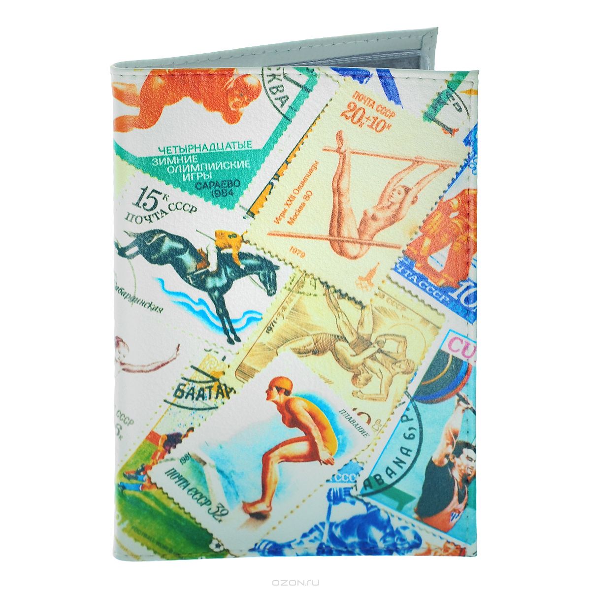Визитница Спорт (марки) 2. VIZIT-206VIZIT-206 Визитница Спорт (марки) 2. VIZIT-206VIZIT-206Оригинальная визитница Mitya Veselkov Спорт. Марки прекрасно подойдет для хранения визиток и кредитных карт. Обложка выполнена из натуральной высококачественной кожи и оформлена изображением марок со спортивной тематикой. Внутри содержится съемный блок из прозрачного мягкого пластика на 18 визиток и 2 прозрачных вертикальных кармана. Стильная визитница подчеркнет вашу индивидуальность и изысканный вкус, а также станет замечательным подарком человеку, ценящему качественные и практичные вещи.