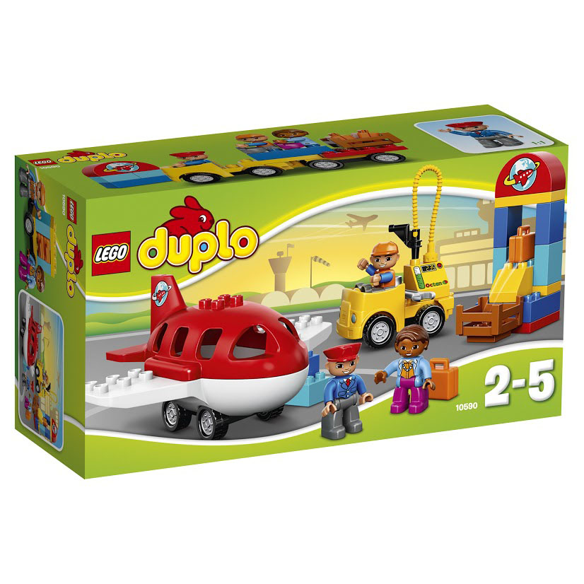 LEGO DUPLO Конструктор Аэропорт 1059010590 LEGO DUPLO Конструктор Аэропорт 1059010590Приготовьтесь к взлету в Аэропорт! Соберите стойку регистрации багажа и убедитесь, что ваши чемоданы погружены в самолет. Подгоните топливозаправщик к самолету. Затем помогите пилоту занять свое место и убедитесь, что все пассажиры на борту готовы к взлету. Отправляясь в рабочую поездку или отпуск, вы непременно воспользуетесь услугами городского аэропорта. Его здание, состоящее из разноцветных деталей, заметно издалека. На красной полукруглой крыше красуется вывеска с изображением планеты Земля и летящего вокруг нее самолета. Это говорит о том, что опытные пилоты данного аэропорта могут перевезти вас в любую точку мира. Также вам не придется переживать за сохранность багажа. Пройдя досмотр, ваши чемоданы попадают в руки аккуратных сотрудников багажной службы, которые при помощи специальных автоплатформ довезут их до грузового отсека самолета. В набор входят 3 мини-фигурки: пассажир, пилот и работник аэропорта, а также множество ярких и функциональных деталей для...