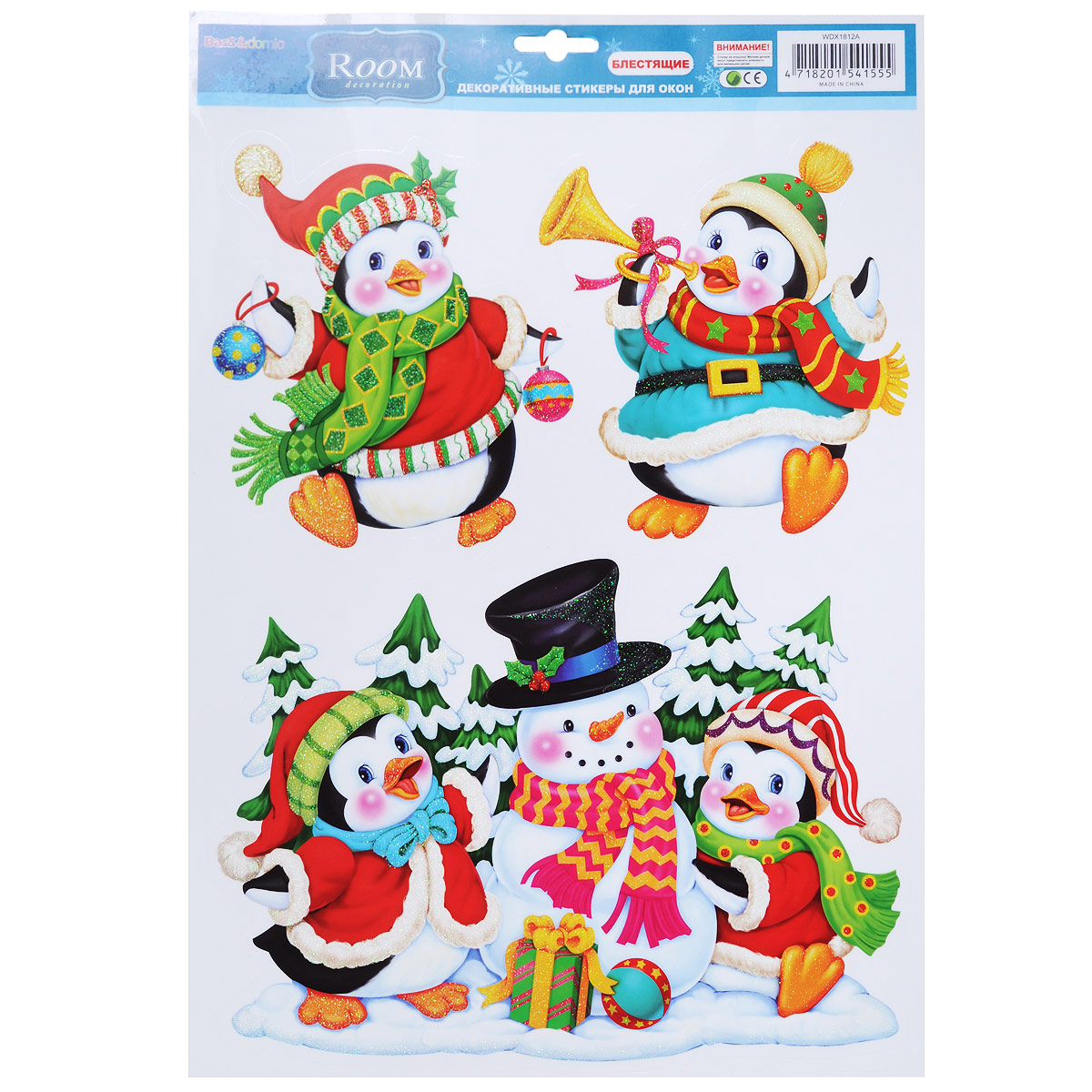 Новогоднее оконное украшение Room Decoration Снеговик и пингвины, 41 х 29 смWDX1812A Новогоднее оконное украшение Room Decoration Снеговик и пингвины, 41 х 29 смWDX1812AНовогоднее оконное украшение Room Decoration Снеговик и пингвины поможет украсить дом к предстоящим праздникам. На одном листе расположены 3 наклейки с изображением снеговика и пингвинов. Яркие изображения нанесены на прозрачную виниловую пленку и крепятся к гладкой поверхности стекла посредством статического эффекта. Наклейки украшены блестками. Наклейки не содержат клея, не оставляют следов и идеальны для многоразового использования. Новогодние украшения всегда несут в себе волшебство и красоту праздника. Создайте в своем доме атмосферу тепла, веселья и радости, украшая его всей семьей. Материал: виниловая пленка. Размер листа: 41 см х 29 см. Размер наибольшей наклейки: 27,5 см х 20 см. Размер наименьшей наклейки: 16 см х 15,5 см.