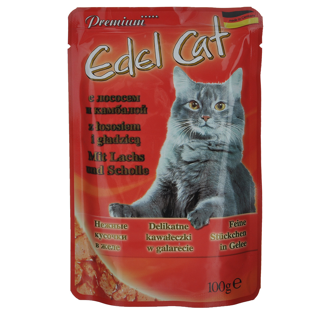 Консервы для кошек Edel Cat, с лососем и камбалой в желе, 100 г15146 Консервы для кошек Edel Cat, с лососем и камбалой в желе, 100 г15146Консервы для кошек Edel Cat - полнорационный корм для взрослых кошек. Edel Cat с лососем и камбалой понравится вашей пушистой привереде. В изготовлении продукта была задействована только свежая отборная рыба. В корм не входят усилители вкуса и консерванты, поэтому ваши питомцы будут наслаждаться только натуральным вкусом рыбы. Лакомство содержит всевозможные полезные элементы. Например, в составе обнаруживается клетчатка. А это говорит о том, что продукт будет легко усваиваться. К тому же будет оказываться благотворное воздействие на желудок и пищеварительную систему. Edel Cat богат также жирными кислотами (омега-6, омега-3). Для организма кошек это очень важные элементы. Они улучшают состояние кожного покрова и шерсти. Кожа становится эластичной и увлажненной. У шерсти появляется здоровый блеск. Если вы погладите кошку, то заметите также, что шерсть стала более мягкой и гладкой. К тому же нельзя не отметить и то, что выпадение волос...