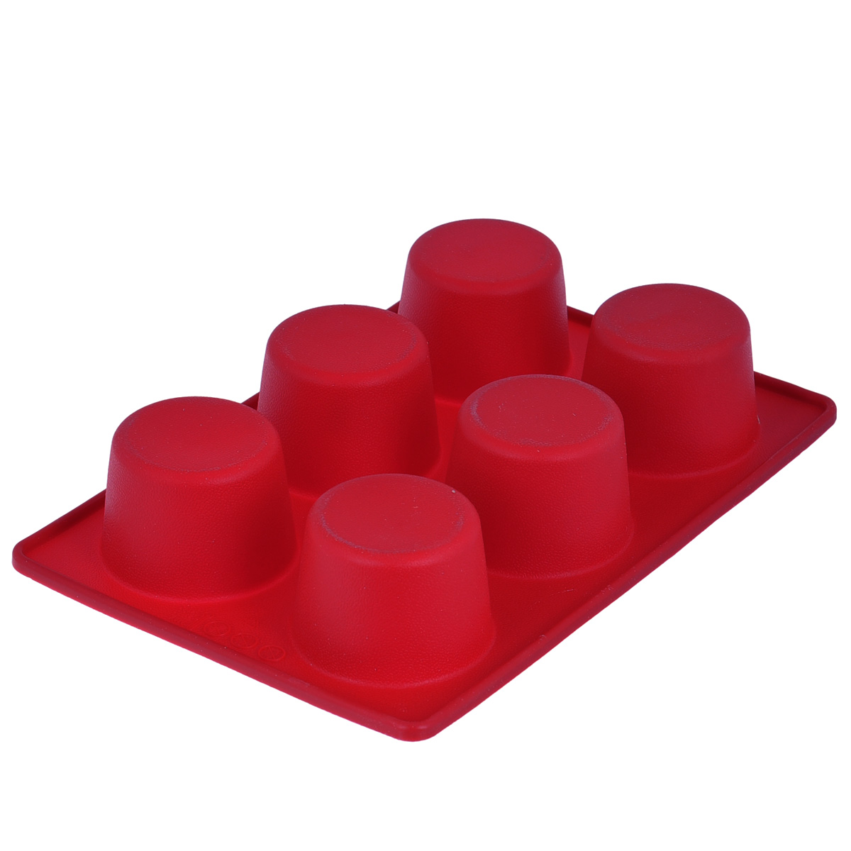 Форма для выпечки маффинов Tescoma Delicia Silicone, цвет: красный, 6 ячеек629332 Форма для выпечки маффинов Tescoma Delicia Silicone, цвет: красный, 6 ячеек629332Форма Tescoma Delicia Silicone будет отличным выбором для всех любителей выпечки. Благодаря тому, что форма изготовлена из силикона, готовую выпечку или мармелад вынимать легко и просто. Изделие выполнено в форме прямоугольника, внутри которого расположены 6 круглых ячеек. Форма прекрасно подойдет для выпечки маффинов. С такой формой вы всегда сможете порадовать своих близких оригинальной выпечкой. Материал изделия устойчив к фруктовым кислотам, может быть использован в духовках, микроволновых печах, холодильниках и морозильных камерах (выдерживает температуру от -40°C до 230°C). Антипригарные свойства материала позволяют готовить без использования масла. Можно мыть и сушить в посудомоечной машине. При работе с формой используйте кухонный инструмент из силикона - кисти, лопатки, скребки. Не ставьте форму на электрическую конфорку. Не разрезайте выпечку прямо в форме.