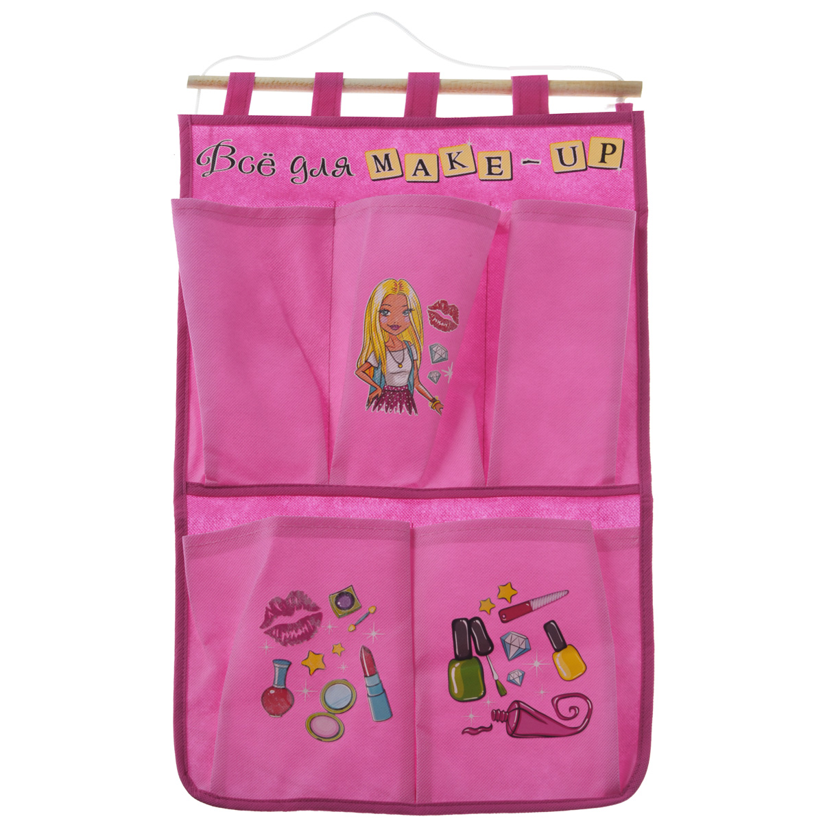 Кармашки на стену Sima-land Все для make-up, цвет: розовый, 5 шт906885 Кармашки на стену Sima-land Все для make-up, цвет: розовый, 5 шт906885Кармашки на стену Sima-land Все для make-up, изготовленные из текстиля, предназначены для хранения необходимых вещей, множества мелочей в гардеробной, ванной, детской комнатах. Изделие представляет собой текстильное полотно с 5 пришитыми кармашками. Благодаря деревянной планке и шнурку, кармашки можно подвесить на стену или дверь в необходимом для вас месте. Кармашки декорированы изображением девушки и различной косметики. Этот нужный предмет может стать одновременно и декоративным элементом комнаты. Яркий дизайн, как ничто иное, способен оживить интерьер вашего дома.