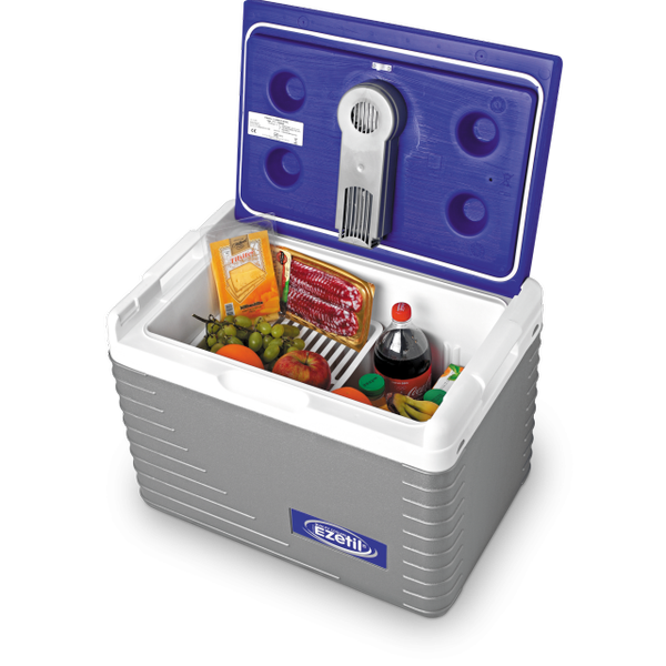 Автохолодильник Ezetil Electric Cooler E 45 12V, цвет: синий, 42 л077178 (771710) Автохолодильник Ezetil Electric Cooler E 45 12V, цвет: синий, 42 л077178 (771710)Автохолодильник Ezetil Electric Cooler E 45 12V работает от прикуривателя автомобиля (12 Вольт). Этот стильный и удобный автохолодильник отлично подходит для людей, любящих путешествия или являющихся заядлыми охотниками либо рыбаками. Благодаря компактным размерам, вы сможете вместить холодильник в салон или багажник любого автомобиля. Эффективная система охлаждения, оснащенная специальным вентилятором, обеспечит непрерывную циркуляцию холодного воздуха. Для повышения эффективности автохолодильника, а так же когда он не подключен к прикуривателю (например, на даче, на пикнике) внутрь автохолодильника можно поместить аккумуляторы холода (приобретаются отдельно). За счет их использования продлевается срок хранения продуктов. Особенности автохолодильника Ezetil Electric Cooler E 45 12V: - Наличие фиксатора закрытого положения на крышке исключает выпадение содержимого камеры. - Дополнительный внутренний вентилятор. - Отсек для...