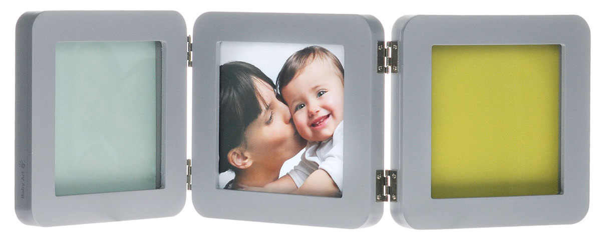 Рамка для оттисков Baby Art, тройная, цвет: серый, желтый, розовый34120139_сер_бирюз_фиолет Рамка для оттисков Baby Art, тройная, цвет: серый, желтый, розовый34120139_сер_бирюз_фиолетРамка для оттисков Baby Art - уникальный подарок родителям, позволяющий сохранить фотографию, оттиск ладошки или ступни малыша на долгие годы. В комплект входят тройная деревянная рамка со стеклом, тесто для лепки, деревянный валик и клейкая лента, а также поэтапная иллюстрированная инструкция на русском языке. Материал для создания оттисков безопасен, а технология изготовления очень проста. На ровной рабочей поверхности нужно раскатать тесто с помощью валика, удалив пузырьки воздуха. Затем сделать отпечатки ручки или ножки малыша. Вырезать прямоугольный кусок теста с оттиском необходимого размера. После того, как тесто затвердеет, оттиск можно приклеить в рамочку под стекло при помощи двустороннего скотча. Продукт протестирован дерматологами. Поэтапная иллюстрированная инструкция на русском языке не позволит вам ошибиться. Создайте своими руками чудесный сувенир на память о важных моментах в жизни вашего малыша!