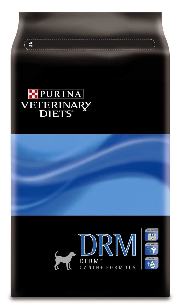 Корм сухой для собак Purina Veterinary Diets DRM, при дерматозах, 3 кг12158199 Корм сухой для собак Purina Veterinary Diets DRM, при дерматозах, 3 кг12158199Корм Purina Veterinary Diets DRM - это ветеринарная диета для собак страдающих различными проявлениями заболеваний кожи. Показания к применению: Отрицательная кожная реакция на компоненты пищи: пищевая аллергия и пищевая непереносимость; Атопический дерматит; Наружный отит (кожа ушей); Получение питательных веществ для заживления ран и восстановления кожи; Воспалительное заболевание кишечника; Аллергический дерматит на укусы блох. Может использоваться в кормлении взрослых собак и щенков. Состав: кукурузный крахмал, рапсовая мука, концентрат горохового белка, концентрат белка сельди, животный жир, вкусоароматическая кормовая добавка, минеральные вещества, рыбий жир, рапсовое масло, витамины. Анализ: белок: 30%, жир: 18%, сырая зола: 7%, сырая клетчатка: 2,5%. Добавки на кг: витамин А: 30 000; витамин D3: 1000; витамин Е: 350 мг/кг; железо: 275; йод: 3,5; медь: 55; марганец: 110; цинк: 465. Товар...