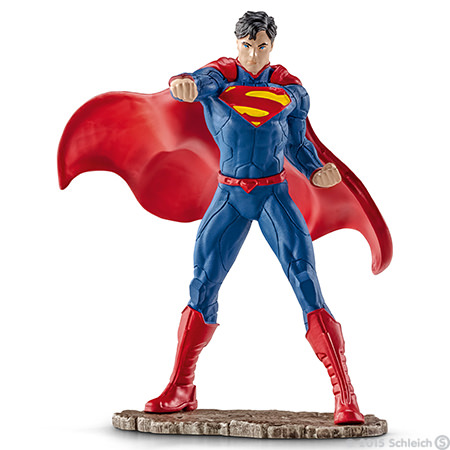 Фигурка Schleich Супермен сражается, 11 см22504 Фигурка Schleich Супермен сражается, 11 см22504Фигурка Schleich Супермен сражается станет прекрасным подарком для вашего ребенка. Великолепно детализированная фигурка супергероя изготовлена из каучукового пластика и выполнена в ярких красных и синих цветах. У игрушки есть широкое основание, благодаря которому она прочно стоит на различных поверхностях. Такая фигурка непременно понравится вашему ребенку, а также привлечет внимание взрослых коллекционеров, и станет замечательным украшением любой коллекции. Восхитительная фигурка сделает игры в супергероев еще увлекательнее и интереснее! Над миром нависла новая угроза. Супермен очень быстрый и неуязвимый. Для того, чтобы спасти мир, ему необходимо применить все свои сверхспособности и победить врага.