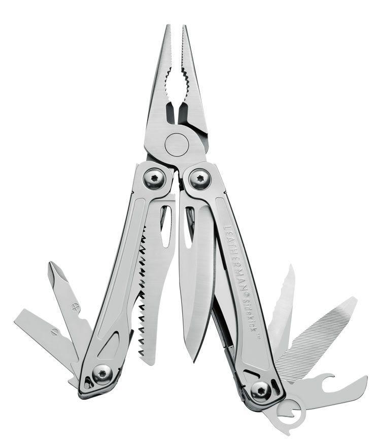 Leatherman Sidekick мультитул831439 Leatherman Sidekick мультитул831439Leatherman Sidekick - это маленький инструмент с большими возможностями. Станет незаменимым помощником в походе и быту. Инструменты: Нож прямой; Серрейторный нож; Напильник по дереву и металлу; Напильник крупный; Пила; Плоскогубцы; Кусачки; Отвертка плоская; Отвертка мелкая; Отвертка крестообразная; Консервный нож с приспособлением для снятия изоляции; Открывалка для бутылок; Страховочное кольцо; Отдельный карабин-открывалка. Все опции фиксируются от случайного закрытия. Особенности: Корпус из нержавеющей стали; Рукоятки из нержавеющей стали; 25 летняя гарантия; Чехол из нейлона; Картонная упаковка.