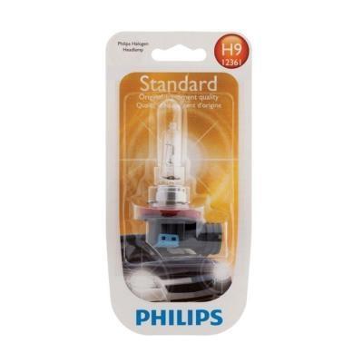 Лампа автомобильная галогенная Philips Vision, для фар, цоколь H9 (PGJ19-5), 12V, 65W12361B1 (бл.) Лампа автомобильная галогенная Philips Vision, для фар, цоколь H9 (PGJ19-5), 12V, 65W12361B1 (бл.)Автомобильная галогенная лампа Philips Vision произведена из запатентованного кварцевого стекла с УФ фильтром Philips Quartz Glass. Кварцевое стекло Philips в отличие от обычного твердого стекла выдерживает гораздо большее давление смеси газов внутри колбы, что препятствует быстрому испарению вольфрама с нити накаливания. Кварцевое стекло выдерживает большой перепад температур, при попадании влаги на работающую лампу изделие не взрывается и продолжает работать. Лампы Philips Vision дают на 30% больше света по сравнению со стандартными лампами. Они создают превосходный световой поток, отличаются приемлемой ценой и соответствуют стандартам качества для оригинального оборудования. Благодаря улучшенному распределению света лампы Philips Vision способны освещать дорогу на большем расстоянии, повышая безопасность и комфорт вождения. Автомобильные галогенные лампы Philips удовлетворят все нужды автомобилистов: дальний свет, ближний свет, передние противотуманные фары,...