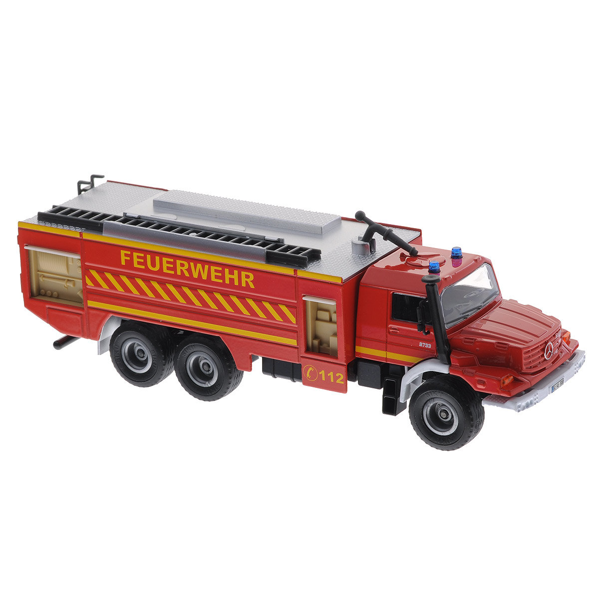 Siku Пожарная машина Mercedes-Benz Zetros2109 Siku Пожарная машина Mercedes-Benz Zetros2109Коллекционная модель Siku Пожарная машина Mercedes Zetros выполнена в виде точной копии пожарной машины в масштабе 1/50. Такая модель понравится не только ребенку, но и взрослому коллекционеру и приятно удивит вас высочайшим качеством исполнения. Корпус модели выполнен из металла, стекла кабины водителя изготовлены из прочного прозрачного пластика, колесики - из резины. Машина оформлена проблесковыми маяками из полупрозрачного пластика. Колесики модели вращаются. Водомет на крыше машины вращается, лестница съемная. Дверцы на боковых сторонах кузова поднимаются. Коллекционная модель отличается великолепным качеством исполнения и детальной проработкой, она станет не только интересной игрушкой для ребенка, интересующегося автотехникой, но и займет достойное место в любой коллекции.