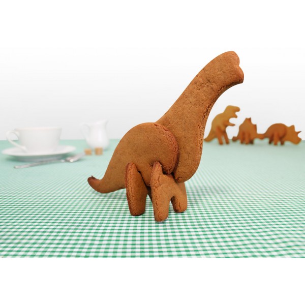 Форма для печенья 3D Suck UK Dinosaur. БрахиозаврSK COOKIEDINO1-BRA Форма для печенья 3D Suck UK Dinosaur. БрахиозаврSK COOKIEDINO1-BRAФорма для печенья 3D Suck UK Dinosaur. Брахиозавр состоит из трех формочек для выпекания объемного печенья. Создать такое печенье с помощью набора никогда еще не было проще. Просто раскатываете тесто, вырезаете составные части будущей фигурки, выпекаете и собираете. Динозавр на вашем столе превратится в настоящее украшение. Идеальный вариант для детских праздников. Такие динозавры удивят и детей, и взрослых. Отличный подарок юным хозяйкам.