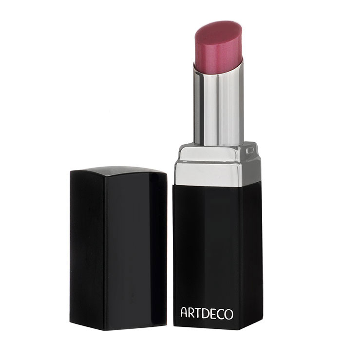 Artdeco Помада для губ Color Lip Shine, тон №74, 2,9 г121.74 Artdeco Помада для губ Color Lip Shine, тон №74, 2,9 г121.74Формула помады Artdeco Color Lip Shine насыщена ланолином, касторовым маслом, кальцием и воском, что дает гладкое и мягкое нанесение, комфорт и ухоженный вид. Ланолин смягчает и питает губы. Касторовое масло смягчает и увлажняет. Кальций укрепляет. Воск обеспечивает пластичность, скольжение, гладкость и защиту. Товар сертифицирован.