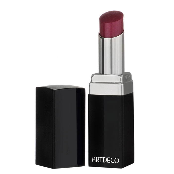 Artdeco Помада для губ Color Lip Shine, тон №69, 2,9 г121.69 Artdeco Помада для губ Color Lip Shine, тон №69, 2,9 г121.69Формула помады Artdeco Color Lip Shine насыщена ланолином, касторовым маслом, кальцием и воском, что дает гладкое и мягкое нанесение, комфорт и ухоженный вид. Ланолин смягчает и питает губы. Касторовое масло смягчает и увлажняет. Кальций укрепляет. Воск обеспечивает пластичность, скольжение, гладкость и защиту. Товар сертифицирован.