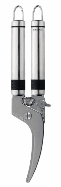 Ножницы для мяса Brabantia. 217906217906 Ножницы для мяса Brabantia. 217906217906Ножницы для мяса Brabantia изготовлены из высококачественной нержавеющей стали и оснащены пружинным механизмом с безопасным замком. Изогнутые лезвия облегчат процесс резки мяса. Удобные ручки изделия декорированы пластиковыми вставками черного цвета и снабжены петельками, за которые ножницы можно подвесить в любом удобном для вас месте. Практичные и удобные ножницы Brabantia займут достойное место среди аксессуаров на вашей кухне. Можно мыть в посудомоечной машине. «Если хотите сэкономить, лучше купить один классный нож... Один небольшой, универсальный, которым можно делать буквально все. Еще один чуть побольше - резать хлеб, разбираться с мясом, разделывать курицу. Ну и маленький нож, которым можно почистить овощи, снять цедру, что-то измельчить.»