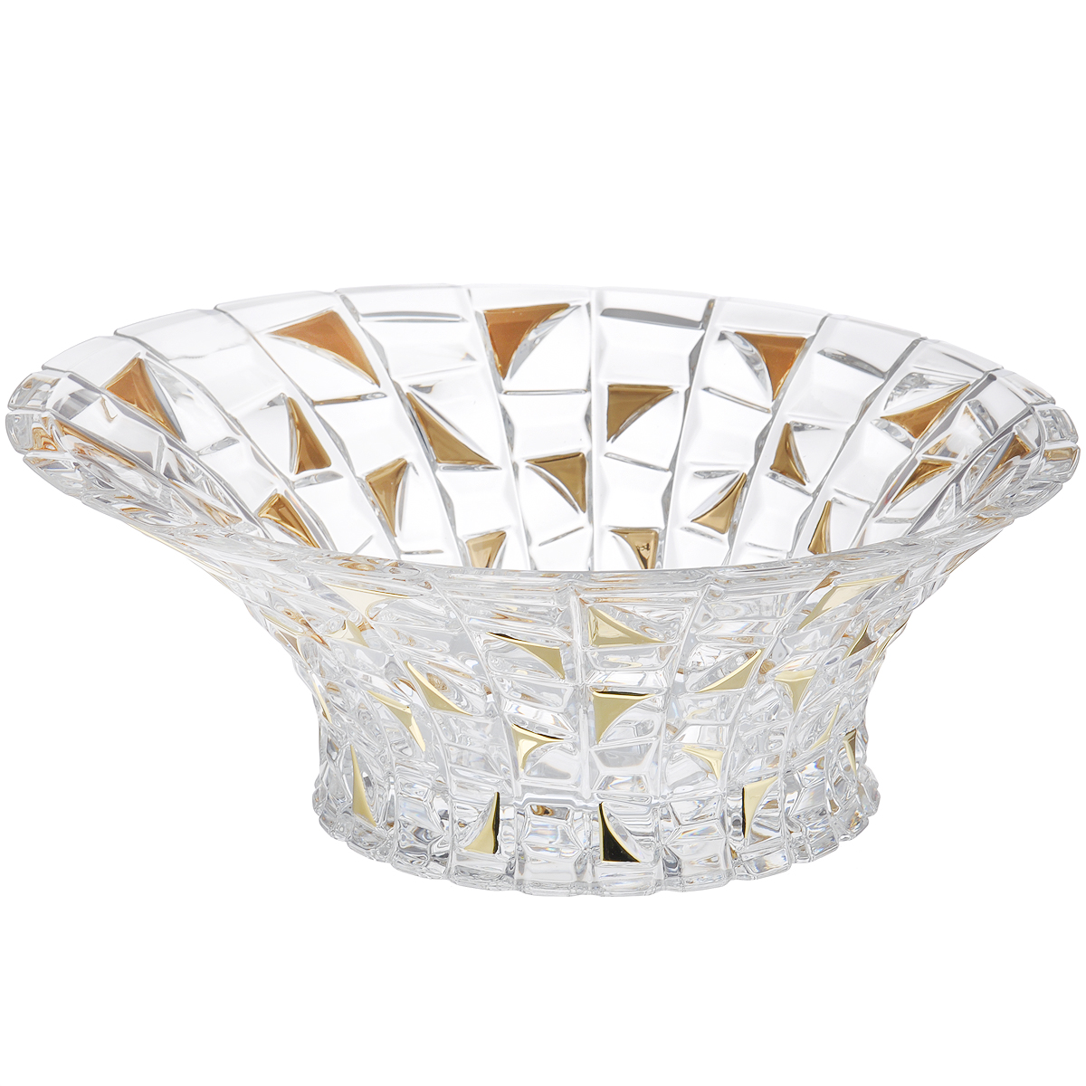 Салатник Crystal Bohemia Patriot Gold, диаметр 33 см990/65803/0/72232/330-109 Салатник Crystal Bohemia Patriot Gold, диаметр 33 см990/65803/0/72232/330-109Салатник Crystal Bohemia Patriot Gold изготовлен из хрусталя и выполнен в форме большой чаши, декорированной рельефным рисунком с вставками золотистого цвета. Стенки салатника плавно переходят с высокой на низкую. Данный салатник сочетает в себе изысканный дизайн с максимальной функциональностью. Он прекрасно впишется в интерьер вашей кухни и станет достойным дополнением к кухонному инвентарю. Такой салатник не только украсит ваш кухонный стол и подчеркнет прекрасный вкус хозяйки, но и станет отличным подарком. Диаметр: 33 см. Высота (по высокой стенке): 13,5 см. Высота (по низкой стенке): 11,5 см. Диаметр дна: 18 см.