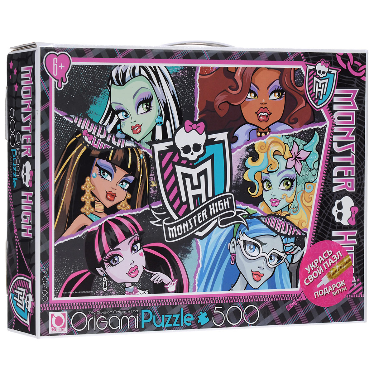 Monster High. Пазл, 500 элементов. 05354AST000000000144558 Monster High. Пазл, 500 элементов. 05354AST000000000144558Пазл Школа монстров (Monster High), без сомнения, придется по душе любой поклоннице одноименного мультсериала. Собрав этот пазл, включающий в себя 500 элементов, вы получите великолепную цветную картину с изображением главных героинь - Клео де Нил, Гулии Йелпс, Эбби Боминейбл, Клодин Вульф, Оперетты и Лагуны Блю. Также ребенок может проявить фантазию, и украсить собранный пазл рисунками с помощью входящего в набор золотистого маркера. Пазлы - прекрасное антистрессовое средство и замечательная развивающая игра для детей. Собирание пазла развивает у ребенка мелкую моторику рук, тренирует наблюдательность, логическое мышление, учит усидчивости и терпению, аккуратности и вниманию. Получившееся яркое изображение героинь мультфильма станет отличным украшением детской комнаты.
