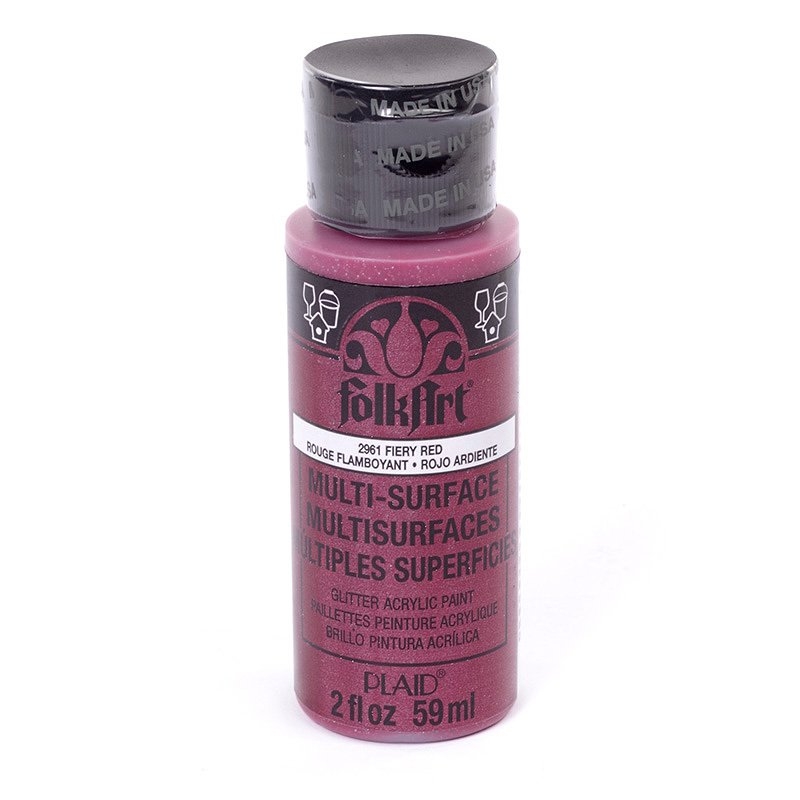 Краска акриловая FolkArt Multi-Surface Glitter, цвет: огненно-красный (2961), 59 млPLD-02961 Краска акриловая FolkArt Multi-Surface Glitter, цвет: огненно-красный (2961), 59 млPLD-02961Краска акриловая FolkArt Multi-Surface Glitter - это прочная погодоустойчивая сатиновая краска с блестками. Не токсична, на водной основе. Предназначена для различных видов поверхностей: стекло, керамика, дерево, металл, пластик, ткань, холст, бумага, глина. Идеально подходит как для использования в помещении, так и для наружного применения. Изделия, покрытые такой краской, можно мыть в посудомоечной машине в верхнем отсеке. Перед применением краску необходимо хорошо встряхнуть. Краски разных цветов можно смешивать между собой. Перед повторным нанесением краски дать высохнуть в течении 1 часа. До высыхания может быть смыта водой с мылом.