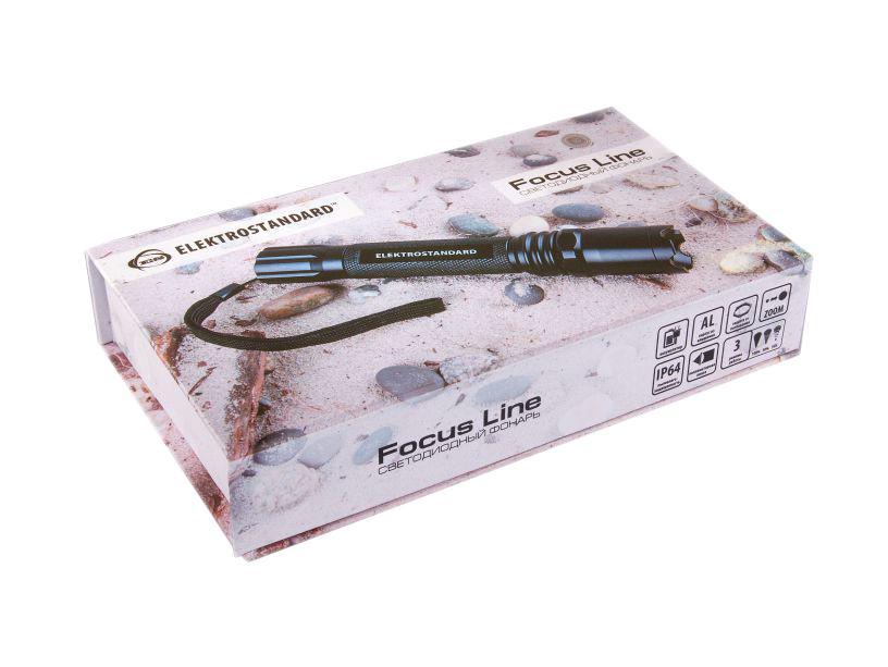 Фонарь светодиодный Elektrostandard Focus Linea029163 Фонарь светодиодный Elektrostandard Focus Linea029163Фонарь Focus Line оснащен механизмом фокусировки луча, который позволяет создавать мощный узкий световой луч или равномерное мягкое свечение. Благодаря этому фонарь идеально подходит для тех случаев, когда необходимо рассмотреть объекты на значительном расстоянии. Кольцо с нанесенными на него гранями предотвращает скатывание фонарика на неровной поверхности.