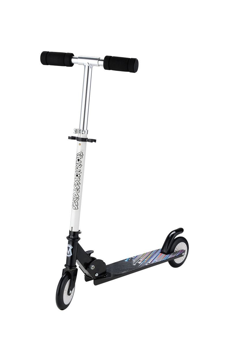 Самокат двухколесный Action, цвет: черный. CMS125CMS125 Самокат двухколесный Action, цвет: черный. CMS125CMS125Двухколесный самокат Action станет отличным подарком любителю скорости и активного отдыха! Яркий современный дизайн, устойчивая легкосплавная конструкция на крупных колесах и сравнительно большая дека станут отличным выбором для катания в городских условиях. Самокат оснащен складными ручками с мягким покрытием, для более комфортного управления. Конструкция складная, что обеспечивает комфортную транспортировку. Ножной тормоз обеспечит безопасность катания. Современный самокат состоит из ряда составных частей, имеющих технические различия для разных стилей катания: - Платформа для ног (или дека) - ровная поверхность, предназначенная для расположения ног на самокате. Поверхность платформы покрыта абразивной шкуркой, предотвращающей соскальзывание ног. Детям требуется более короткая платформа, чем взрослым. - Рулевая стойка - предназначена для управления самокатом. Бывает цельной или регулируемой по высоте, а также со складными ручками. Все городские самокаты...
