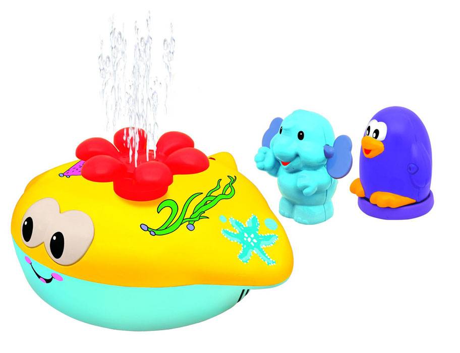 Игровой набор для ванны Kiddieland Фонтан с животнымиKID 051664 Игровой набор для ванны Kiddieland Фонтан с животнымиKID 051664Игровой набор Kiddieland Фонтан с животными, изготовленный из высококачественного прочного пластика, предназначен для игры в ванной. Это волшебный плавающий фонтан с забавными персонажами для интересной игры. В набор входит дружелюбный милый скат, который может плавать и брызгать водой. На спинку к скату можно посадить слоника или пингвинчика - скат с радостью их прокатит! Также можно надеть насадку-фонтанчик и скат будет выпускать вверх струи воды. У слоника вращаются уши, пингвин вращается и брызгает водой. Игровой набор Kiddieland Фонтан с животными поможет малышу развить цветовое восприятия, мелкую моторику рук, координацию движений, внимание, память и логическое мышление. Рекомендуется докупить 3 батарейки типа АА (LR6) напряжением 1,5V (товар комплектуется демонстрационными). Уважаемые клиенты! Обращаем ваше внимание на возможные изменения в цветовом дизайне набора, связанные с ассортиментом продукции. Поставка...