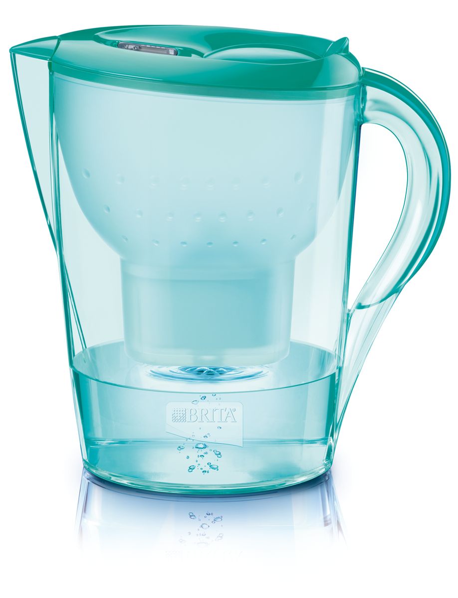 Фильтр-кувшин для воды Brita Color Edition XL, цвет: зеленый, 3,5 л1016103 Фильтр-кувшин для воды Brita Color Edition XL, цвет: зеленый, 3,5 л1016103Фильтр-кувшин Brita Color Edition XL, выполненный из цветного пластика, станет необходимым помощником на вашей кухне. Вода, очищенная данным фильтром обладает рядом преимуществ: - улучшает вкус горячих и холодных напитков, - увеличивает срок службы бытовых приборов, препятствуя образованию накипи, - идеальна для приготовления вкусной и здоровой пищи, - придает более насыщенный вкус и аромат чаю и кофе. Технология картриджа Maxtra снижает содержание в воде таких веществ, как хлор, алюминий, тяжелые металлы (свинец и медь), некоторые пестициды и органические примеси. Также он отфильтровывает соли жесткости. Особенности данного фильтра: - только для Maxtra, - благодаря удобной функции (одним нажатием кнопки) заменить картридж очень просто, - откидная крышка в отверстии для заливки воды, - календарь: механический индикатор ресурса кассеты будет автоматически напоминать вам о необходимости заменить кассету...