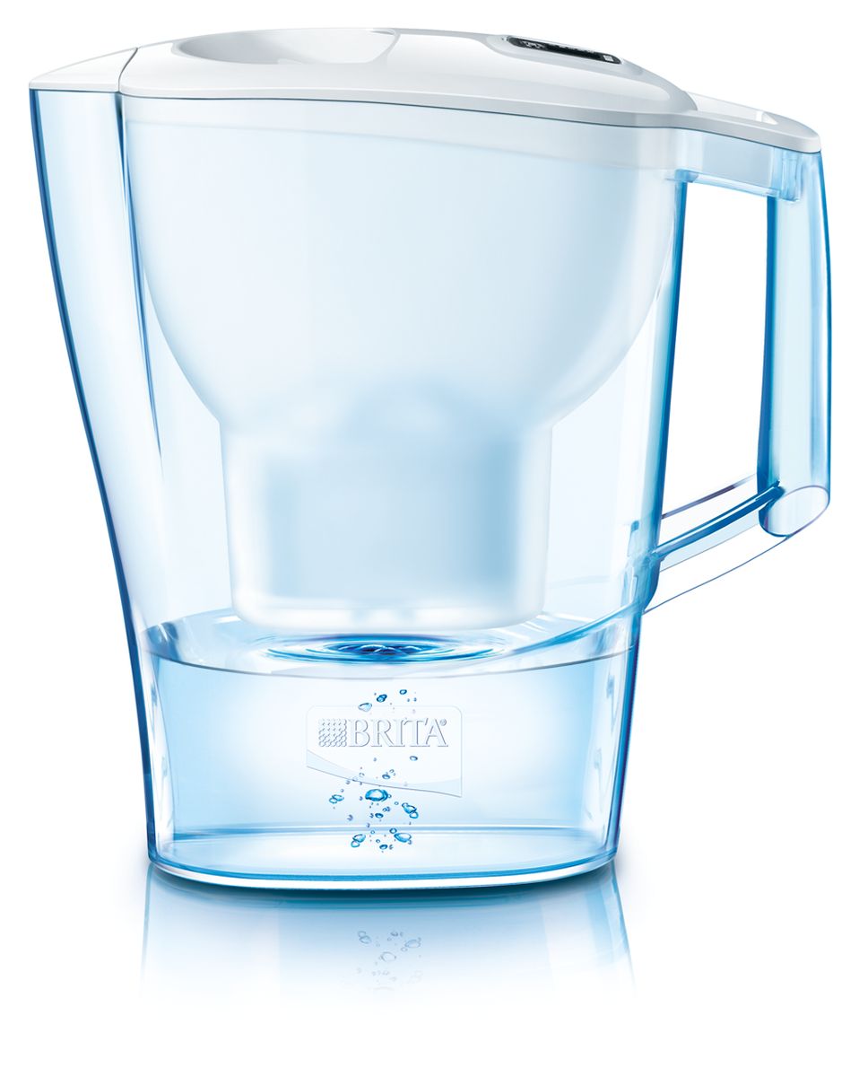 Фильтр-кувшин для воды Brita Aluna Cool, цвет: белый, 2,4 л1008942 Фильтр-кувшин для воды Brita Aluna Cool, цвет: белый, 2,4 л1008942Фильтр-кувшин Brita Aluna Cool, выполненный из пластика, станет необходимым помощником на вашей кухне. Вода, очищенная данным фильтром обладает рядом преимуществ: - улучшает вкус горячих и холодных напитков, - увеличивает срок службы бытовых приборов, препятствуя образованию накипи, - идеальна для приготовления вкусной и здоровой пищи, - придает более насыщенный вкус и аромат чаю и кофе. Технология фильтра Maxtra снижает содержание в воде таких веществ, как хлор, алюминий, тяжелые металлы (свинец и медь), некоторые пестициды и органические примеси. Также он отфильтровывает соли жесткости. Особенности данного фильтра: - только для Maxtra, - календарь: механический индикатор ресурса кассеты будет автоматически напоминать вам о необходимости заменить кассету через каждые 4 недели использования, - эргономичный дизайн, - фильтр можно мыть в посудомоечной машине (за исключением крышки), -...