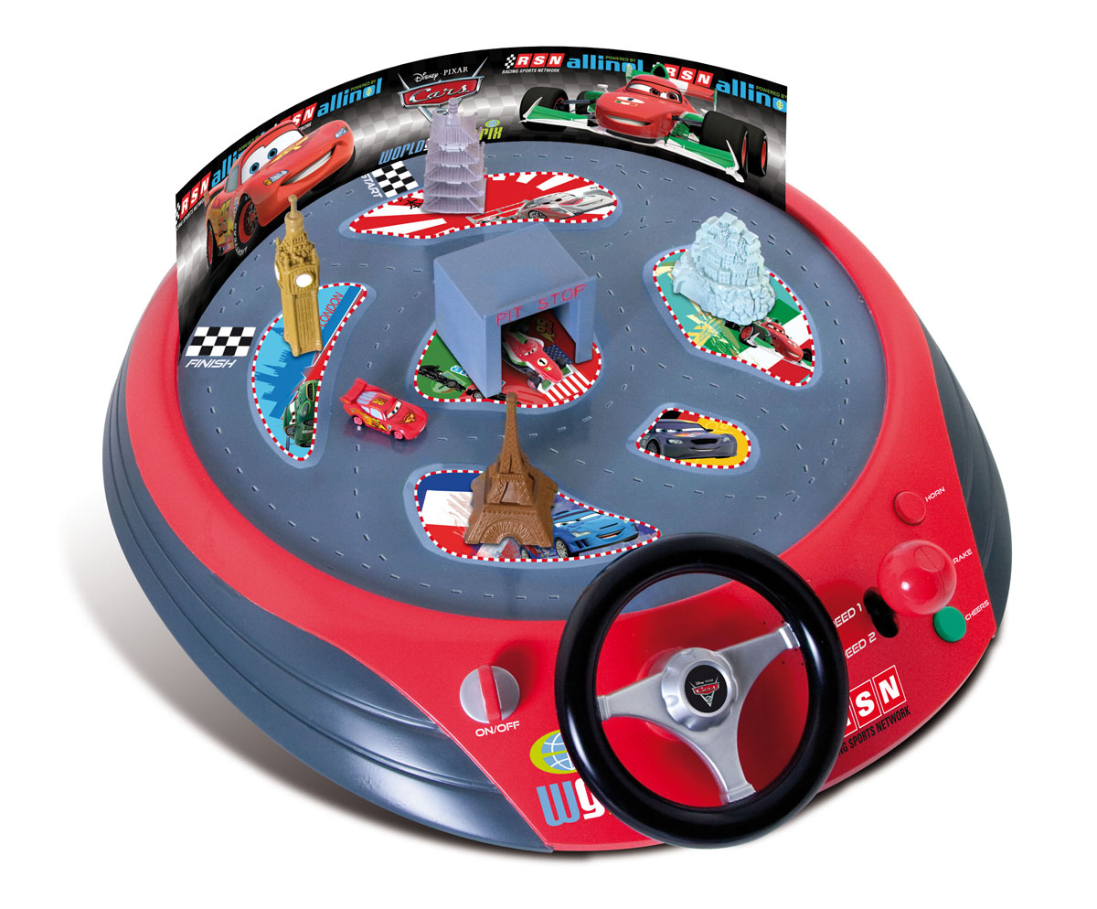 Игра 250246 Юный водитель Cars2, на батарейках, в коробке 59,5*45,5*9 TM Disney250246 Игра 250246 Юный водитель Cars2, на батарейках, в коробке 59,5*45,5*9 TM Disney250246Версия популярной игры для детей За рулём от испанской фирмы IMC Toys. Игра выполнена в стиле знаменитого мультфильма Тачки-2.