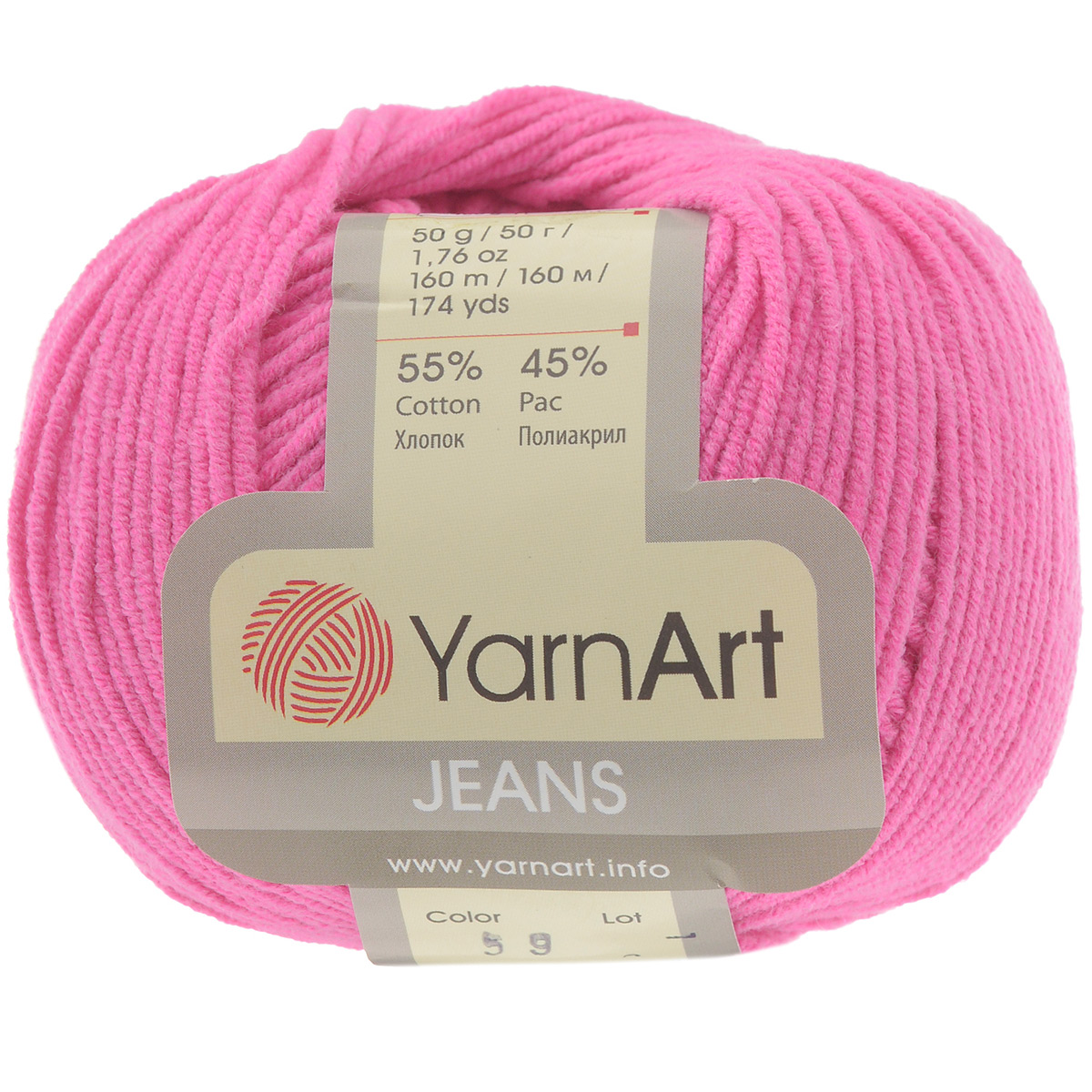 Пряжа для вязания YarnArt Jeans, цвет: темно-розовый (59), 160 м, 50 г, 10 шт372001_59 Пряжа для вязания YarnArt Jeans, цвет: темно-розовый (59), 160 м, 50 г, 10 шт372001_59Тем, кто ценит в вязаных изделиях в первую очередь прочность и долговечность в носке, рекомендуем турецкую пряжу YarnArt JEANS. Особенность технологии изготовления этой пряжи, в составе которой хлопок с акрилом в соотношении 55 на 45%, состоит в нежёстком кручении нити, в результате чего нить становится очень удобной для вязки, поскольку не распадается на отдельные волокна. Пряжа мягкая на ощупь, а благодаря содержанию волокон акрила изделия из неё не сминаются. И после многократных стирок изделия из YarnArt JEANS отлично сохраняют внешний вид, что очень важно для вязаных изделий детского ассортимента. Цветовая гамма пряжи YarnArt JEANS очень богатая, вы можете пополнить свой гардероб изделиями из неё на любой сезон: джемпером, жакетом, свитером и другими полезными и оригинальными вещами, которые прослужат вам и вашим близким очень долго и не создадут трудностей в уходе за ними. Рекомендуется для вязания на крючках и спицах 3,5 мм. Состав: 55% хлопок, 45%...