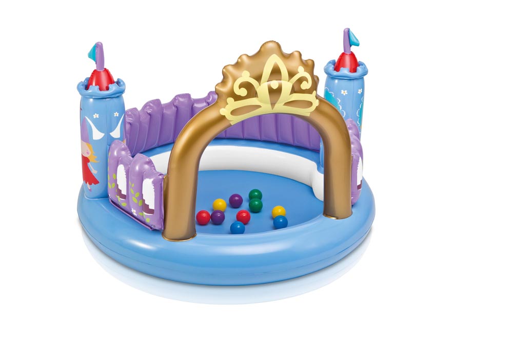 Игровой центр Intex Магический замок, с шариками и игрушкойint48669NP Игровой центр Intex Магический замок, с шариками и игрушкойint48669NPДетский надувной игровой центр Магический замок предназначен для маленьких принцесс. Он напоминает замок принцессы, состоящий из красивых ворот в виде короны и двух надувных башен с флажками. Игровой центр выполнен из безопасного ПВХ-материала и легко моется водой. В комплект входят 10 разноцветных пластиковых шариков и надувная игрушка в виде единорога. Детский игровой центр способствует развитию фантазии и игровой деятельности у малыша. Игровой центр может использоваться дома и на улице. Рассчитан на детей в возрасте от 3 до 6 лет. В комплект с игровым центром входит специальная заплатка для ремонта изделия в случае прокола. Маленькой принцессе этот волшебный замок придется по душе! Порадуйте ее таким замечательным подарком! УВАЖАЕМЫЕ КЛИЕНТЫ! Просим вас обратить внимание на тот факт, что игровой центр поставляется в сдутом виде и надувается при помощи насоса (не входит в комплект).