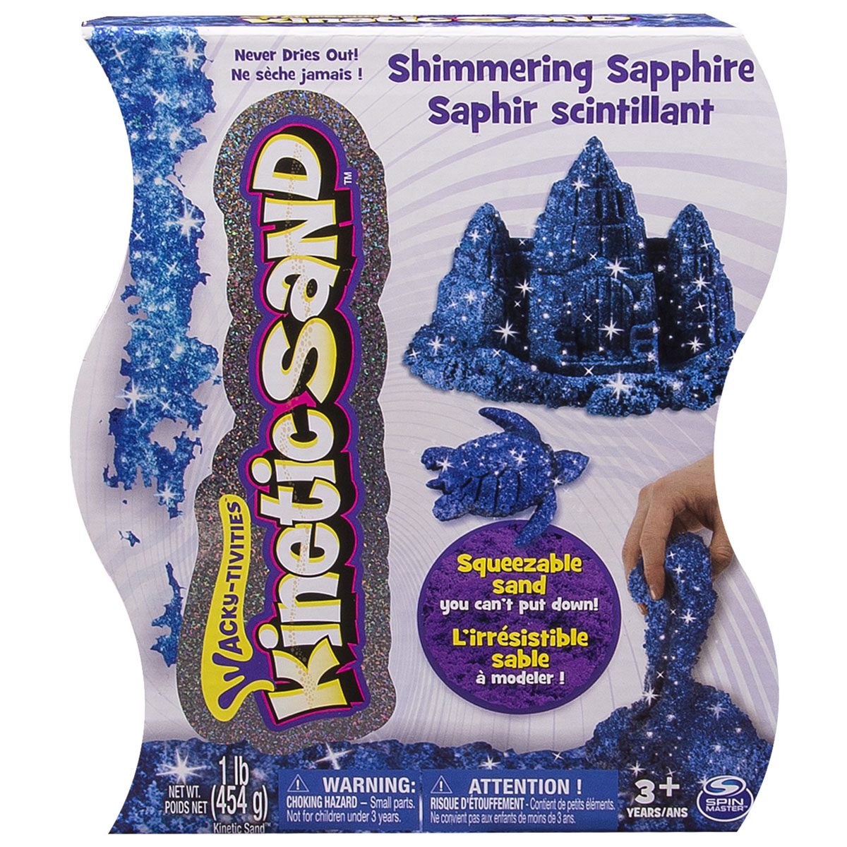 Песок для лепки Kinetic Sand Shimmering Sapphire, 454 г71408-0027_20070405 Песок для лепки Kinetic Sand Shimmering Sapphire, 454 г71408-0027_20070405Блестящий кинетический песок Kinetic Sand - невероятно красивый и удобный материал для детского творчества. На первый взгляд напоминает влажный морской песок, но когда берешь его в руки - проявляются его необычные свойства. Он течет сквозь пальцы и в тоже время остается сухим. Он рыхлый, но из него можно строить разнообразные фигуры. Он приятный на ощупь, не оставляет следов на руках и может использоваться как расслабляющее и терапевтическое средство. Kinetic Sand представляет собой смесь чистого песка (98%) и специального связующего вещества (2%). Абсолютно безопасен. Никогда не высыхает. Оставляет все поверхности совершенно чистыми. Является неблагоприятной средой для размножения бактерий. С песком Kinetic Sand интересно играть как одному ребенку, так и нескольким одновременно. Развивает мелкую моторику, чувственное восприятие и креативность.