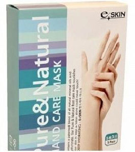 Gel Corporation Питательная маска E+Skin для рук с натуральными маслами в виде перчаток 5 шт.821290 Gel Corporation Питательная маска E+Skin для рук с натуральными маслами в виде перчаток 5 шт.821290Маска для рук это необходимый уход за достаточно проблемными участками кожи. Компоненты маски окажут интенсивное питание и увлажнение, осветлят и разгладят кожу рук. Гиалуроновая кислота, окажет мощное увлажняющее действие, вернет коже плотность и упругость. Натуральные масла смягчают кожу, подтянут, осветлят, моментально увлажнят, надолго оставят ее мягкой и гладкой. Обеспечат защиту от УФ излучения, препятствует образованию пигментации.