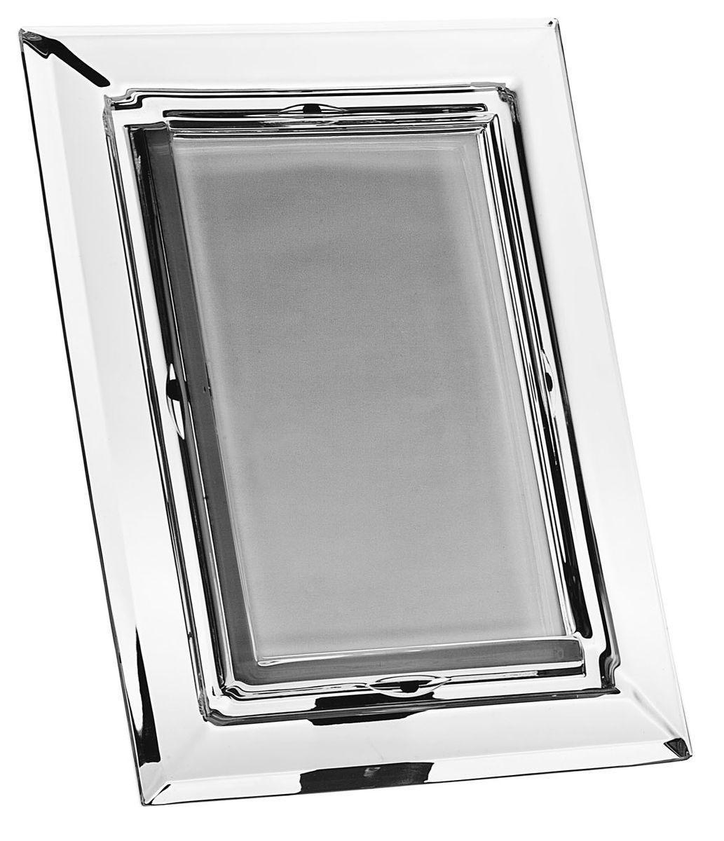 Фоторамка Crystal Bohemia, 15,5 см х 10,5 см990/72945/8/00000/215-119 Фоторамка Crystal Bohemia, 15,5 см х 10,5 см990/72945/8/00000/215-119Фоторамка Crystal Bohemia выполнена из прочного высококачественного хрусталя и имеет прямоугольную форму. С задней стороны имеется ножка для удобного размещения на плоской горизонтальной поверхности. Она излучает приятный блеск и издает мелодичный звон. Фоторамка сочетает в себе изысканный дизайн с максимальной функциональностью. Фоторамка не только украсит дом и подчеркнет ваш прекрасный вкус, но и станет отличным подарком.