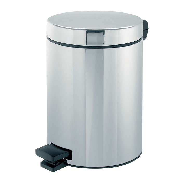 Ведро для мусора Brabantia, с педалью, 5 л. 389146-BR389146-BR Ведро для мусора Brabantia, с педалью, 5 л. 389146-BR389146-BRВедро для мусора Brabantia, выполненное из стали и пластика, обеспечит долгий срок службы и легкую чистку. Ведро оснащено педалью, с помощью которой можно открывать крышку. Пластиковая основа ведра предотвращает повреждение пола. Внутренняя часть - пластиковое ведерко с металлической ручкой, которое легко можно вынуть. В комплект входят пакеты для ведра. Ведро Brabantia поможет вам держать мусор в порядке и предотвратит распространение неприятного запаха. Диаметр ведра: 20 см. Высота ведра: 28 см. Объем: 5 л.