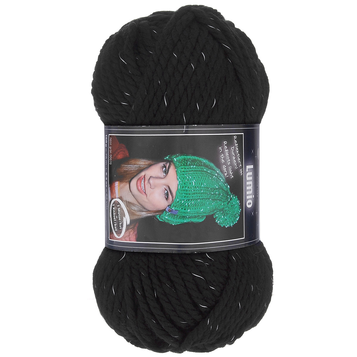 Пряжа для вязания Schachenmayr Original Lumio, цвет: черный (00099), 75 м, 150 г. 9807740-000999807740-00099 Пряжа для вязания Schachenmayr Original Lumio, цвет: черный (00099), 75 м, 150 г. 9807740-000999807740-00099Пряжа для вязания Schachenmayr Original Lumio изготовлена из 93% акрила и содержит 7% других волокон. Это пряжа с эффектом отражения, которая имеет нить со светоотражающим элементом. При попадании на пряжу направленного света, изделие из нее начинает светиться, отражая свет, что очень актуально зимой в темное время суток. Данная особенность нити очень актуальна для детской одежды. С такой пряжей для ручного вязания вы сможете связать своими руками необычные и красивые вещи. Рекомендованы спицы и крючок №10. Комплектация: 1 моток. Толщина нити: 5 мм. Состав: 93% акрил, 7% другие волокна. Вес мотка: 150 г.