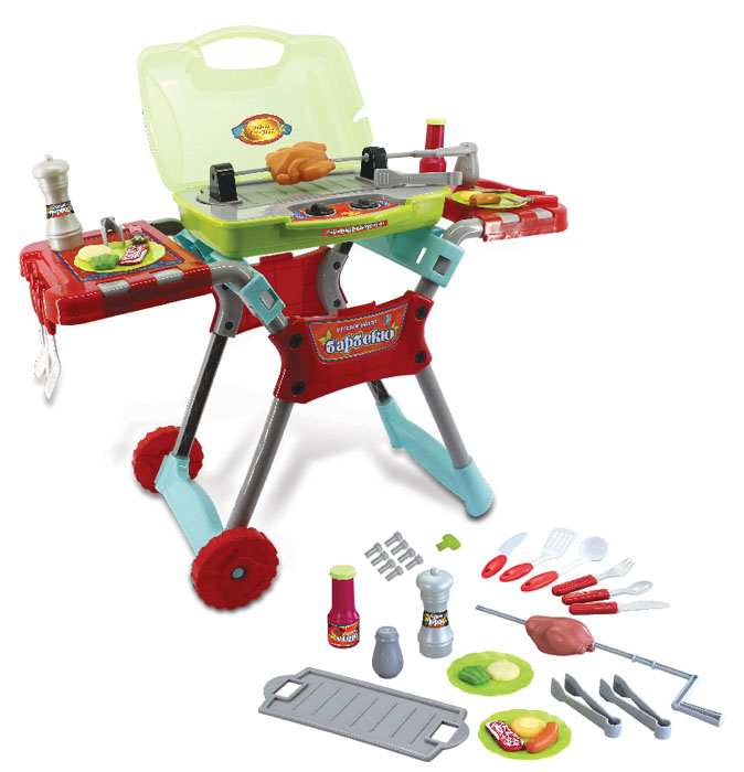 1TOY Набор игровой БарбекюТ56738 1TOY Набор игровой БарбекюТ56738Игровой набор Барбекю позволит маленькому кулинару устроить отличный пикник для всех своих друзей, как на улице, так и дома. Набор состоит из столика с барбекю, вертела и набора различной посуды и продуктов. Набор можно легко собрать в удобный чемоданчик и взять с собой на природу. Игрушка оснащена звуковыми эффектами, что сделает процесс игры еще боле реалистичным. С помощью такого набора ребёнок сможет почувствовать себя настоящим дачником. А более интересной игру сделают подсветка и реалистичный звук жарящегося мяса. В состав набора входят 21 аксессуар: решётка, вертел с курицей, 2 щипцов, 2 тарелки, 3 кухонных принадлежности, 3 столовых прибора, бутылочка кетчупа, перечница, солонка, бутерброд, сосиска, 2 лепёшки, перец. Для работы требуются 3 батарейки АА (в комплект не входят).