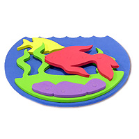 Игра-шнуровка Фантазер Аквариум103001 Игра-шнуровка Фантазер Аквариум103001С мягким конструктором Фантазер Аквариум ваш малыш будет часами занят игрой. Набор включает 5 фигур разных форм, шнурок. Все элементы выполнены из мягкого, травмобезопасного и экологичного полимерного материала. Особый материал дает юному конструктору новые удивительные возможности в игре: гнется, но не ломается, детали всегда можно состыковывать. Серия Шнуровка развивает воображение и пространственное мышление. Безопасен для всех - по нему можно даже ходить босиком и брать с собой в ванну.