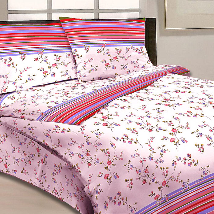 Комплект белья Letto, 1,5-спальный, наволочки 70х70, цвет: бело-розовый. B13-3B13-3 Комплект белья Letto, 1,5-спальный, наволочки 70х70, цвет: бело-розовый. B13-3B13-3Серия «Традиция» от Letto – это возможность купить оптом недорогое постельное белье, выполненной из классической российской бязи, знакомой многим домохозяйка. Не смотря на то, что на смену бязи пришли более комфортные ткани для постельного белья, такие как сатин и перкаль, бязь продолжает оставаться одним из самых востребованных продуктов на текстильном рынке России, благодаря своим потребительским свойствам и доступной цене. Для производства серии «Традиция» используется российская бязь, плотностью 125гр/м, с применением устойчивых импортных красителей и печати с новомодным эффектом 3D. Коллекция отшивается в традиционных размерах 1.5-cп, 2,0–сп. и евро размере с нав-ками 70*70.