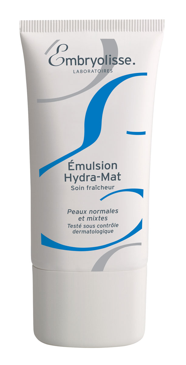 Embryolisse Гидро-Матирующая Эмульсия 40мл225000 Embryolisse Гидро-Матирующая Эмульсия 40мл225000Освежающий уход. Для нормальной и комбинированной кожи Гидро-Матирующая Эмульсия обеспечивает оптимальное увлажнение и длительный матирующий эффект. Заметно увеличивается увлажненность кожи благодаря натуральным компонентам, а масло абрикоса придаёт коже здоровое сияние. Легкая прохладная гелевая текстура эмульсии проникает глубоко в кожу, быстро впитывается, оставляя её нежной и матовой в течение всего дня. Эмульсия дарит ощущение увлажненности и придает коже сияние. Продолжительный матовый эффект.