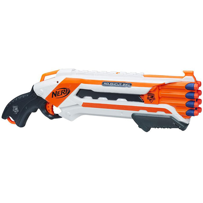 Nerf Бластер Rough Cut 2х4, с патронами, цвет: белый, оранжевыйA1691E35 Nerf Бластер Rough Cut 2х4, с патронами, цвет: белый, оранжевыйA1691E35Бластер Nerf Rough Cut 2х4 позволит вашему ребенку почувствовать себя во всеоружии. Бластер выполнен из яркого безопасного пластика и снабжен восьмизарядной обоймой. Может стрелять по два патрона за выстрел. Комплект включает в себя восемь патронов, выполненных из гибкого вспененного полимера. Бластер стреляет на расстояние до 20 метров. Игра с таким бластером поможет ребенку в развитии меткости, ловкости, координации движений и сноровки.