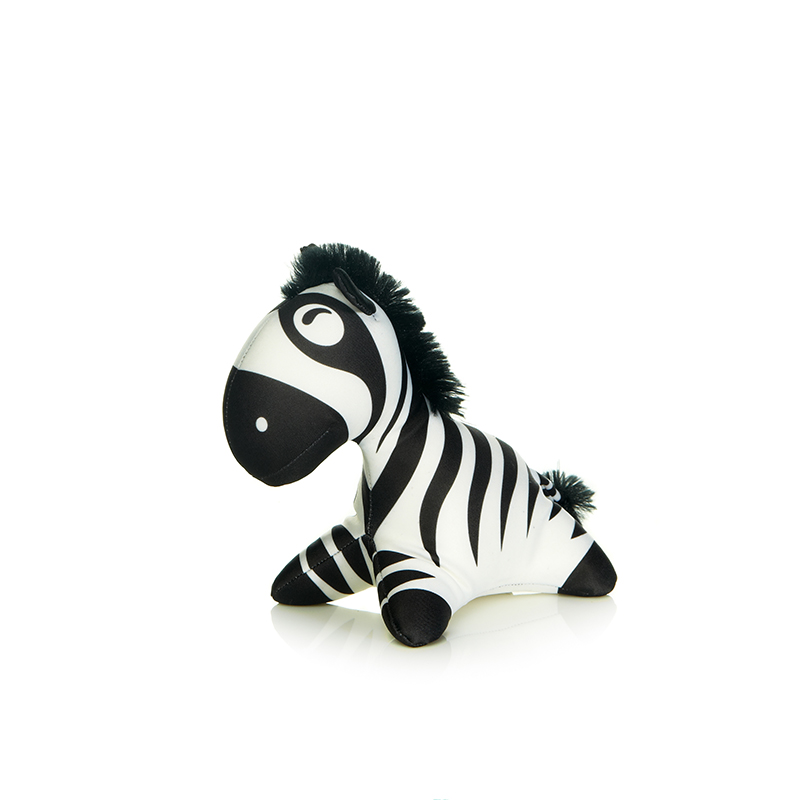 MAXITOYS Зебра Ясон 18 СмMT-D091278 MAXITOYS Зебра Ясон 18 СмMT-D091278Главное достоинство игрушки-это осязательный массаж, приятный, полезный и антидепрессивный. Внешний материал-гладкий, эластичный и прочный трикотаж. Наполнитель: гранулы полистирола-крохотные шарики диаметром меньше миллиметра. Срок службы не огранич