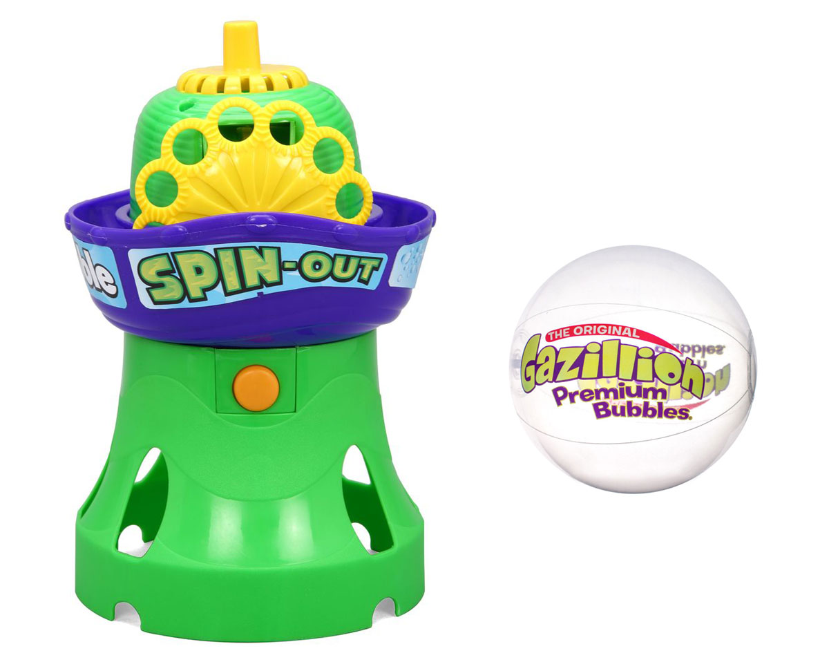 Gazillion Bubbles Игровой набор для пускания мыльных пузырей Спирали36196 Gazillion Bubbles Игровой набор для пускания мыльных пузырей Спирали36196Игровой набор для пускания мыльных пузырей Gazillion Bubbles Спирали станет незаменимым аксессуаром для любого детского праздника, особенно если он проводится на открытом воздухе. Устройство снабжено воронкой, в которую удобно наливать раствор. Поэтому с этой задачей ребенок сможет справиться самостоятельно, без вмешательства взрослых. Для запуска генератора достаточно нажать на кнопку, которая расположена с тыльной стороны устройства. Раствор для пузырей Gazillion не токсичен и не вызывает аллергии. При попадании на одежду ребенка он не оставляет следов. Поэтому вам не придется беспокоиться о чистоте вашего чада. Емкость бутылочки с раствором 118 мл. Для работы игрушки необходимы 3 батарейки типа АА (не входят в комплект).