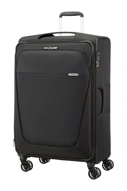 Чемодан Samsonite B-Lite 3, цвет: черный, 107,5/117,5 л. 39D*0900739D*09007 Чемодан Samsonite B-Lite 3, цвет: черный, 107,5/117,5 л. 39D*0900739D*09007Чемодан Samsonite B-Lite 3 прекрасно подойдет для путешествий. Материал внешней отделки - плотный текстиль (нейлон 400D и полиэстер 450D), внутренняя отделка - полиэстеровая ткань бежевого цвета. Чемодан очень вместителен, он содержит продуманную внутреннюю и внешнюю организацию, которая позволяет удобно разложить вещи и избежать их сминания. Имеется одно большое отделение с возможностью увеличения объема, которое закрывается по периметру на застежку- молнию с двумя бегунками. Внутри содержится большой отдел для одежды с перекрещивающимися багажными ремнями, которые соединяются при помощи пластикового карабина, и два сетчатых кармана на молнии (карман на крышке снабжен ремнями). Снаружи имеется большой карман на молнии. Для удобной перевозки чемодан оснащен четырьмя маневренными колесами, которые обеспечивают легкость перемещения в любом направлении. Телескопическая ручка выдвигается нажатием на кнопку и фиксируется в одном положении. Сбоку, сверху и снизу...